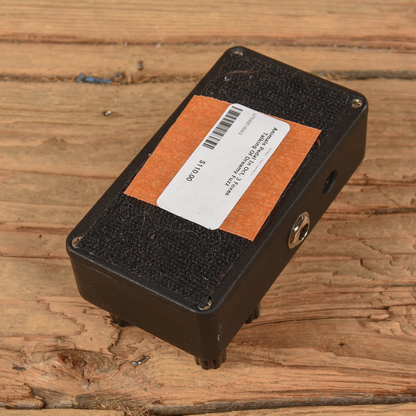 Animals Pedal In Oct, 3 Foxes Talking Of Dreamy Fuzz