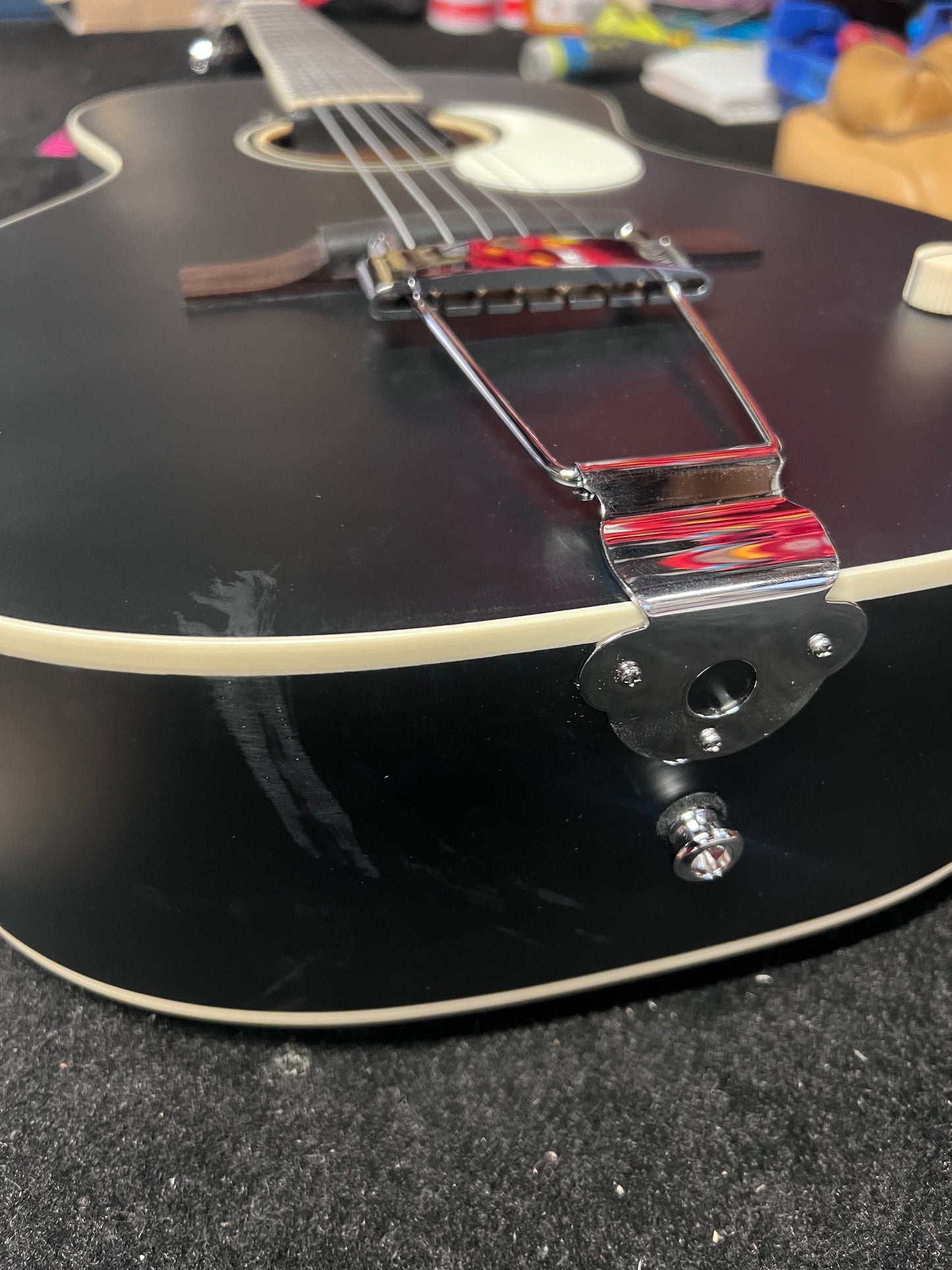 Orangewood Juniper Black Live Rubber Bridge Parlor Acoustic Guitar