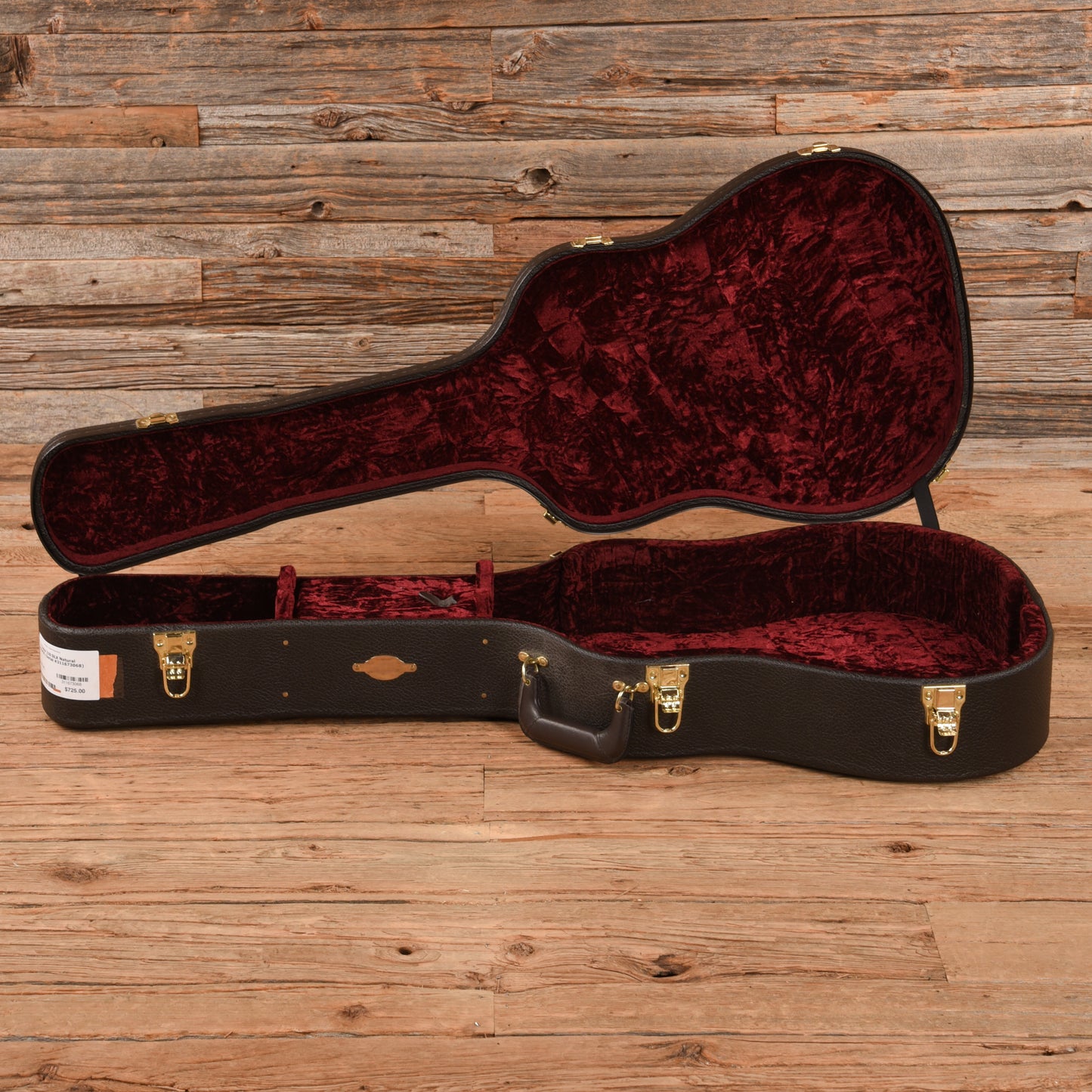 Taylor 210 DLX Natural