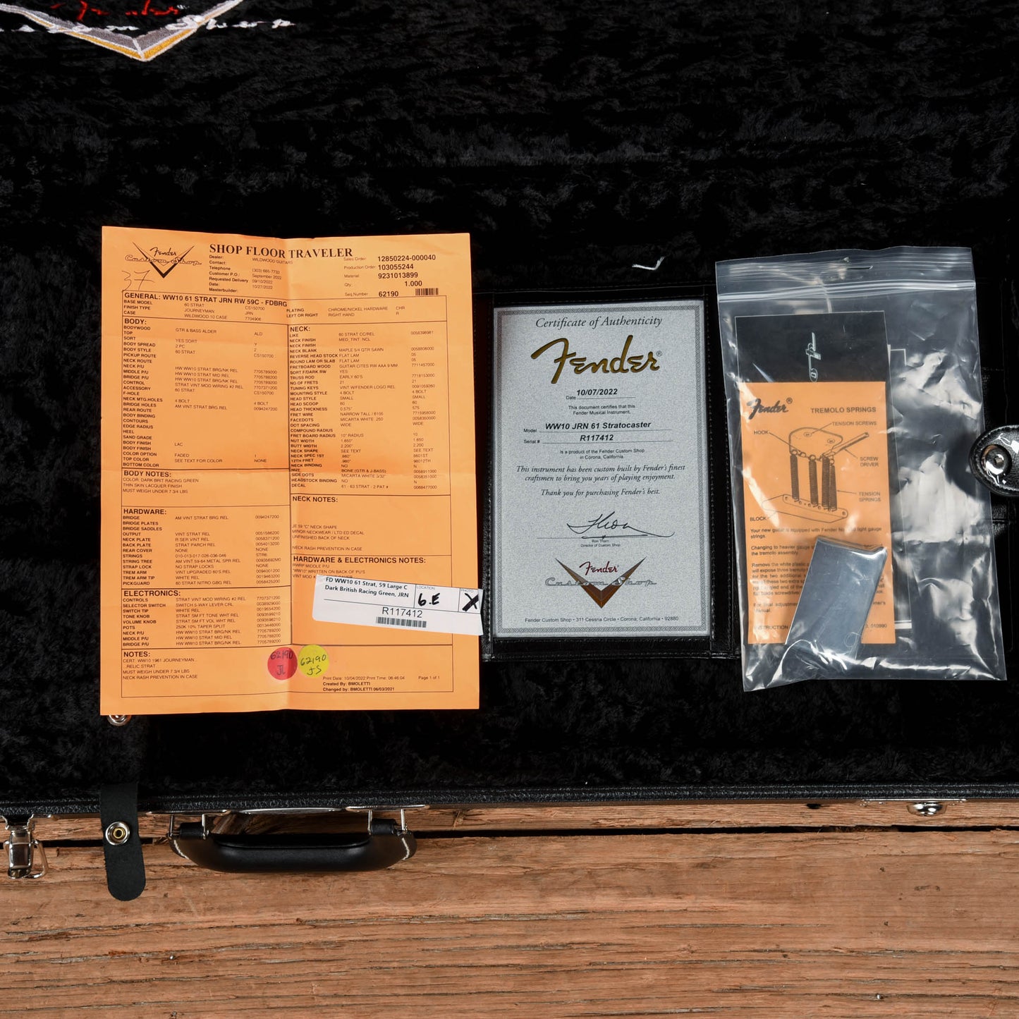 Fender Custom Shop WW10 '61 Stratocaster Journeyman Relic Black 2022