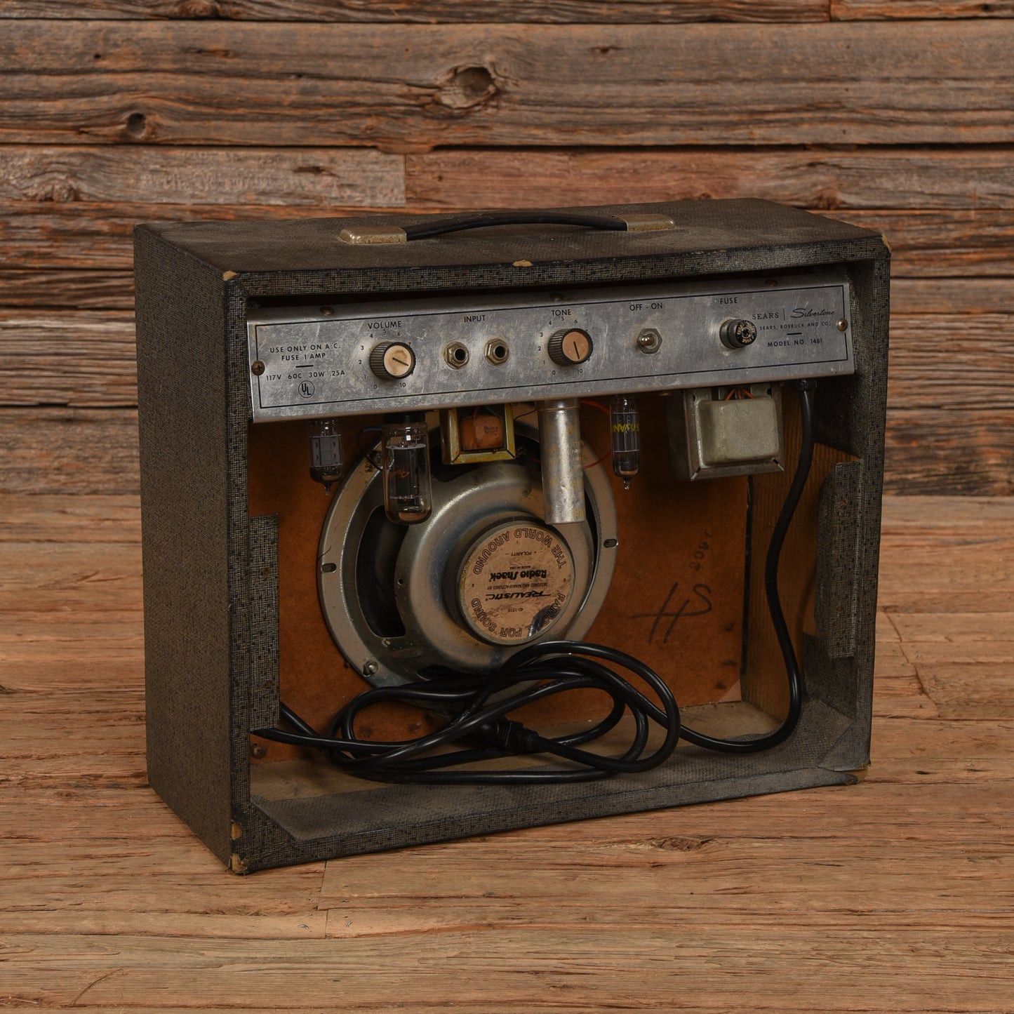 Silvertone Model 1481 5-Watt 1x8 Guitar Combo 1960s