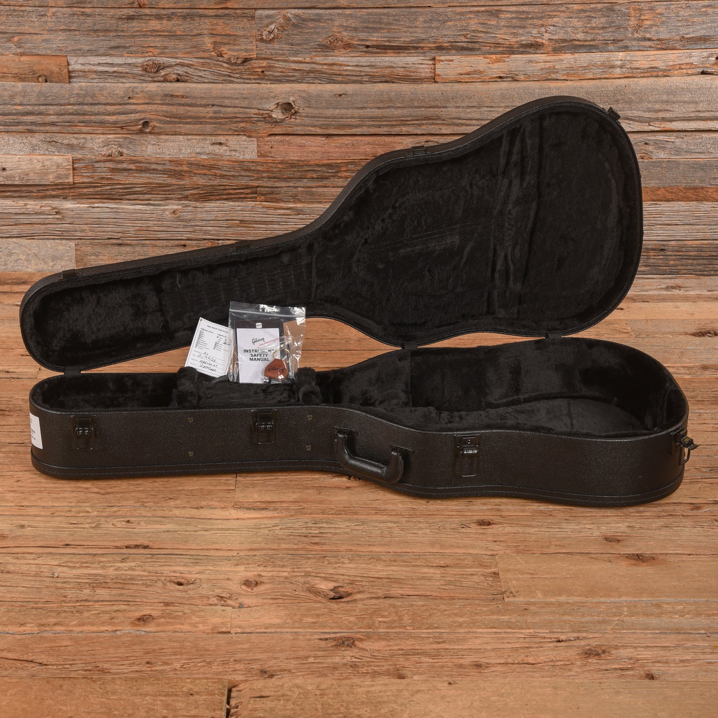 Gibson J-45 Standard Sunburst 2025