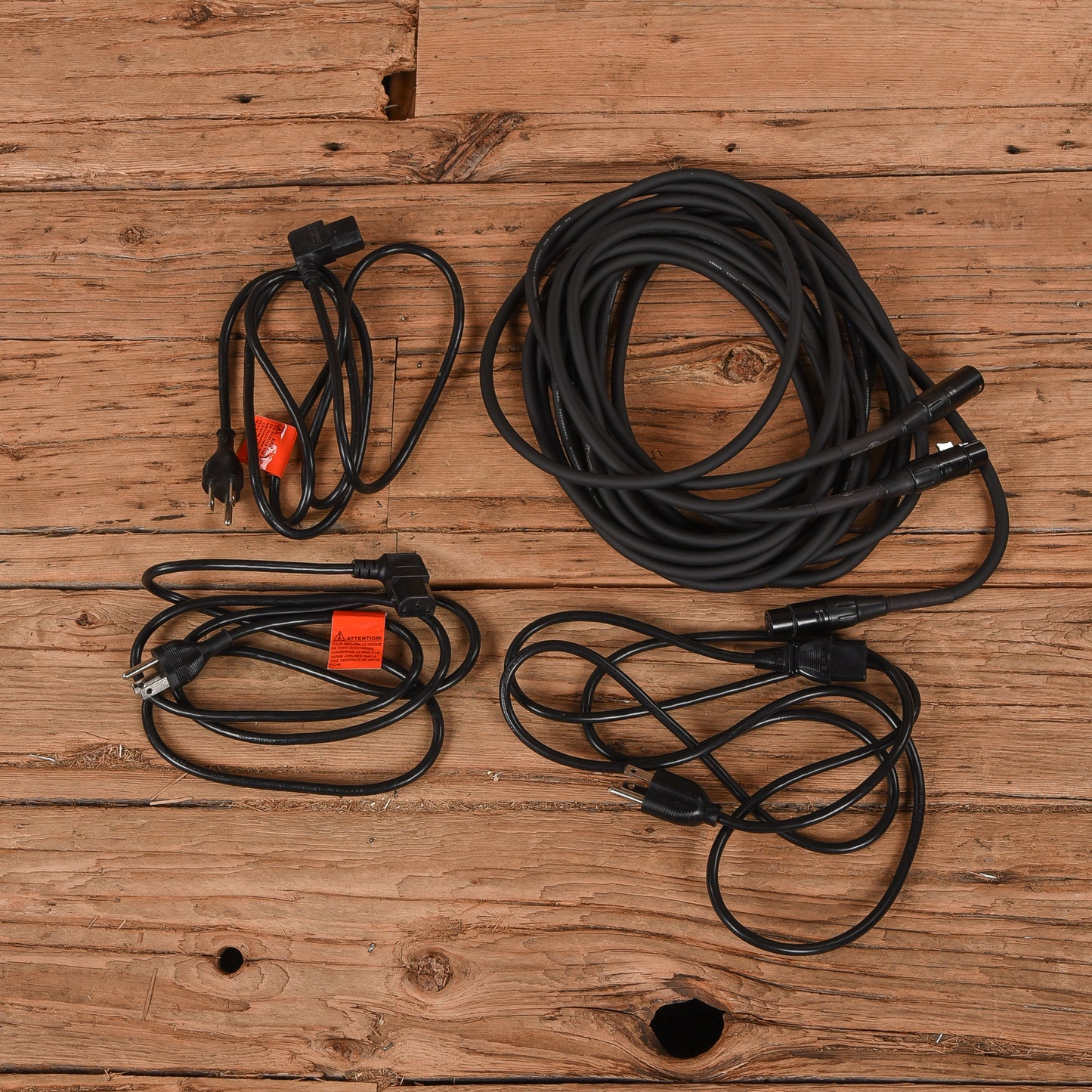 Headrush Multi-Effect Pedalboard w/ Road Case