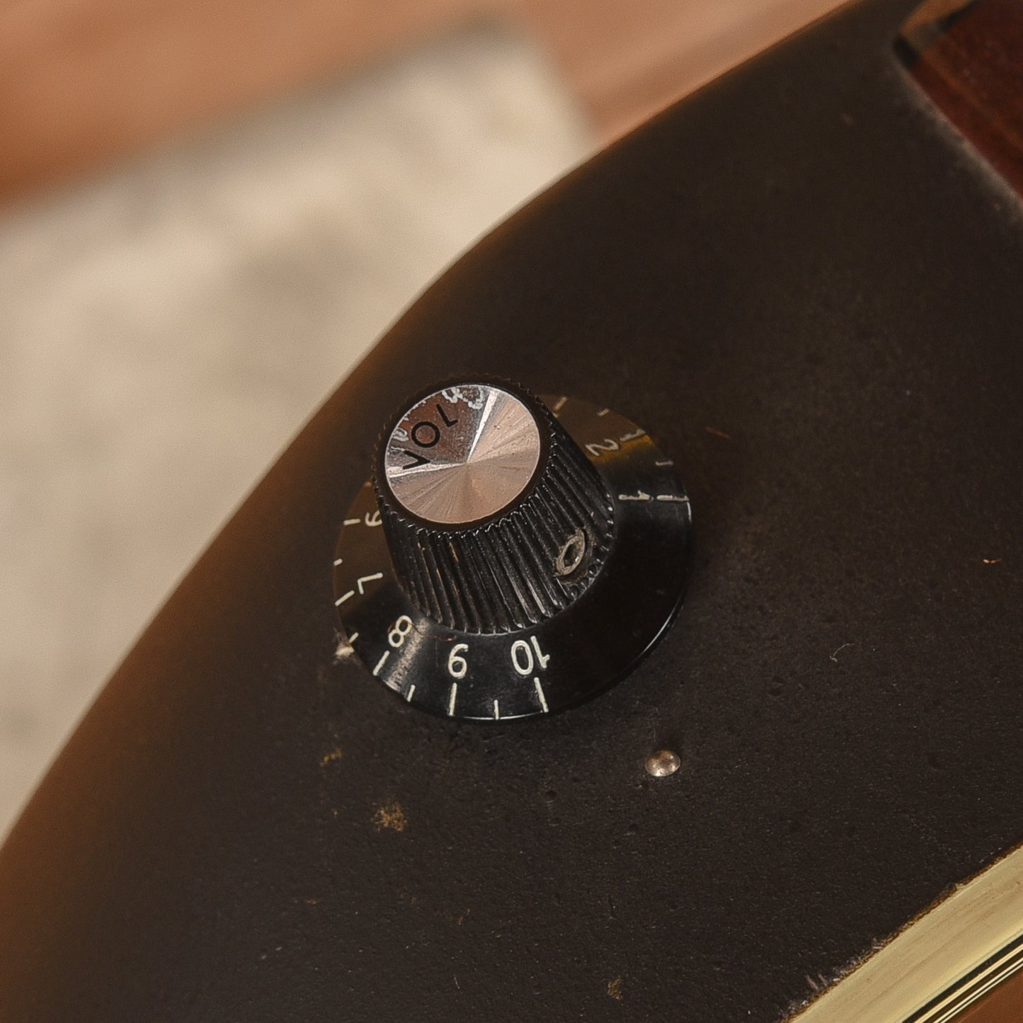 Ovation 1612 Custom Balladeer Sunburst 1979