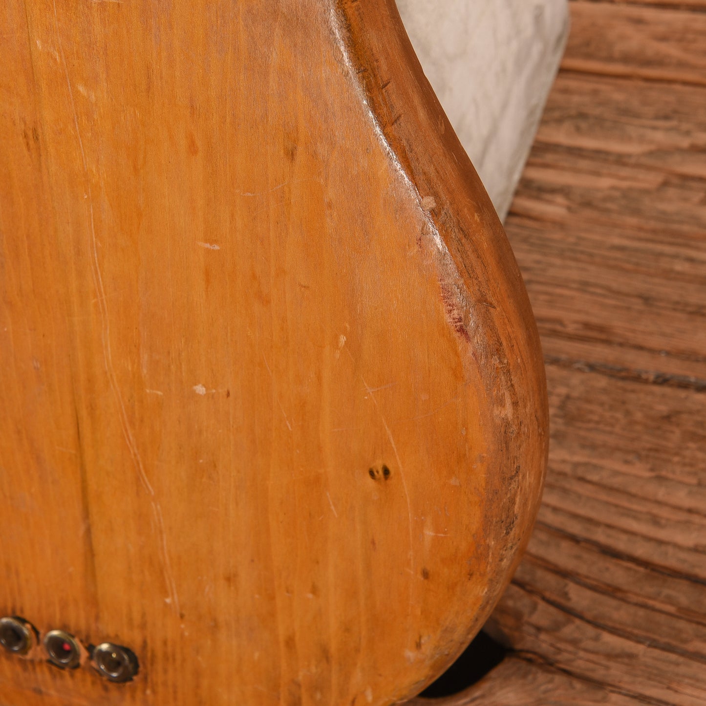 Music Man StingRay Natural 1979