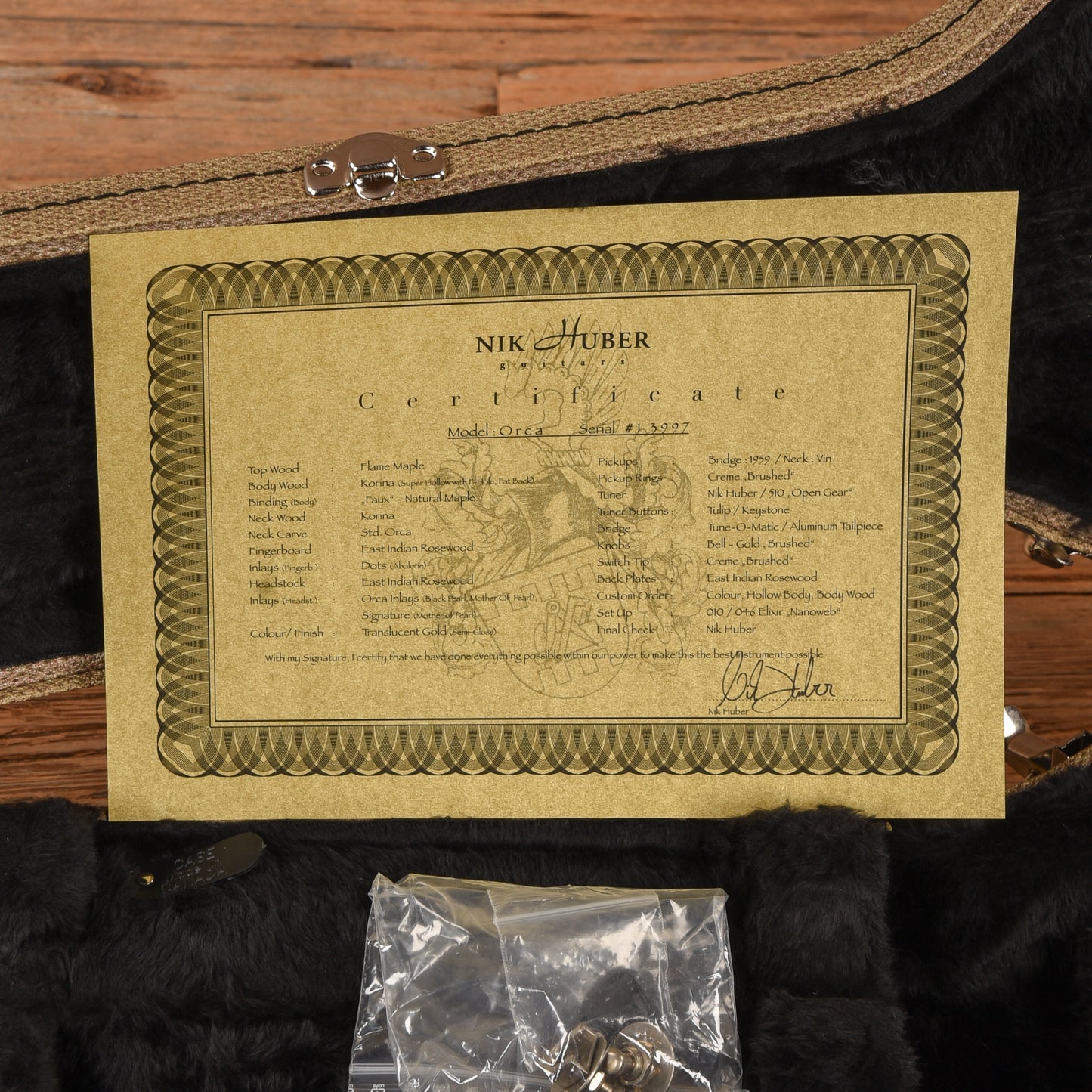 Nik Huber Orca Super Hollow Gold 2023