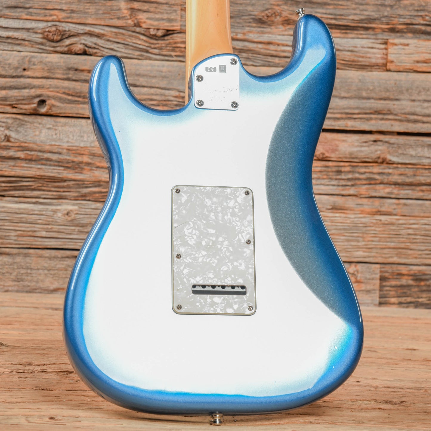 Fender American Elite Stratocaster Sky Blue Metallic 2016