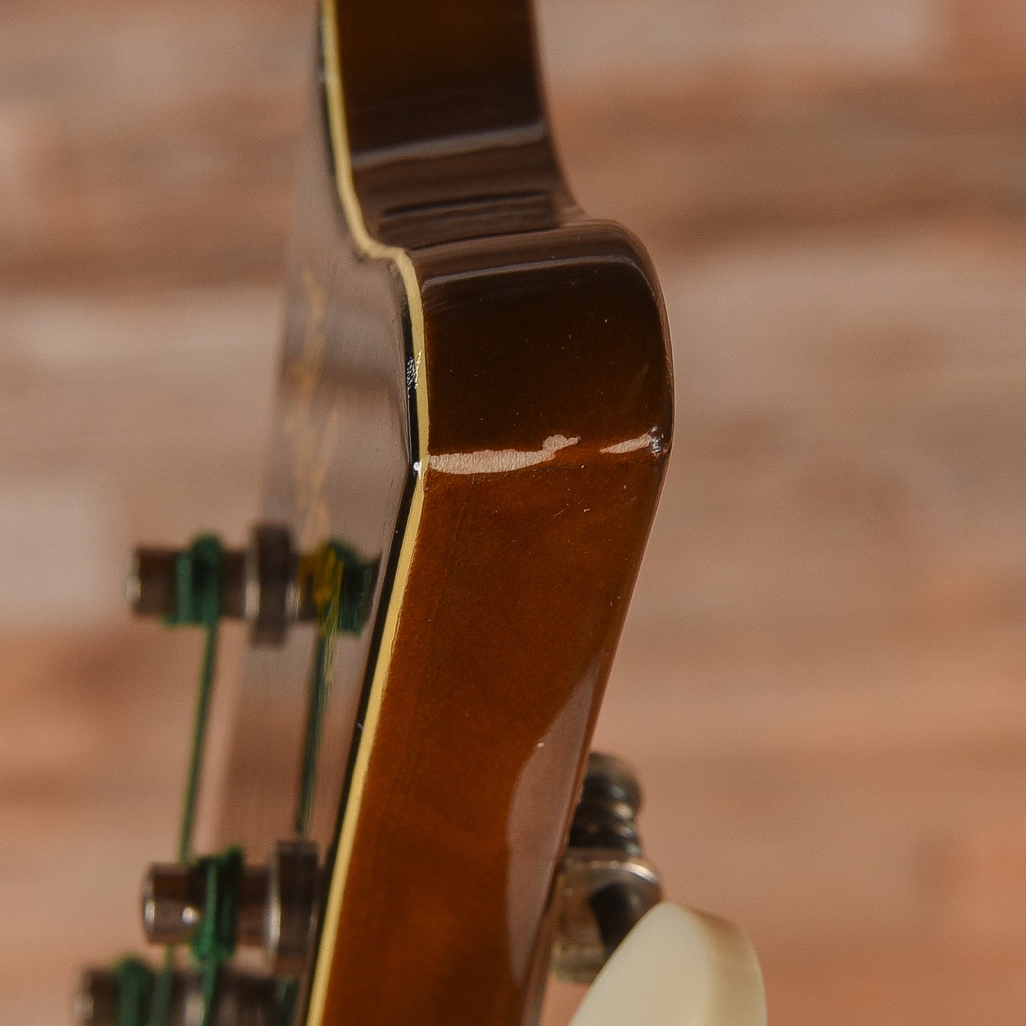 Hofner 500/1 Vintage '62 Reissue Sunburst 2004