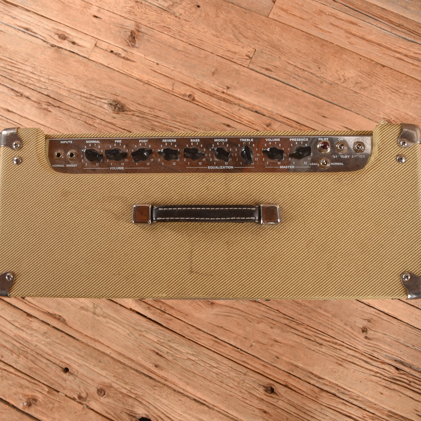 Peavey Classic 50 410 2-Channel 50-Watt 4x10" Guitar Combo Amps / Guitar Amps / Guitar Cabinets