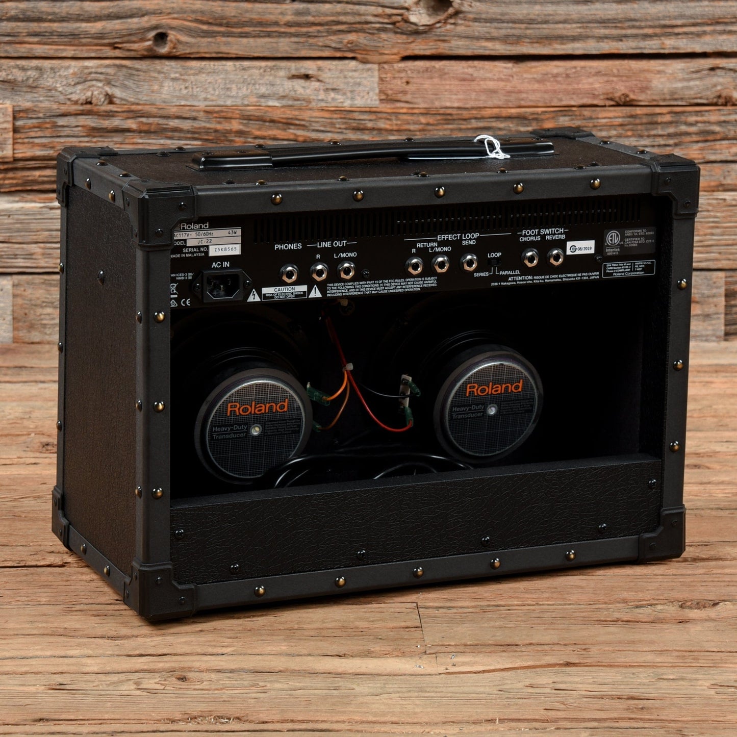 Roland JC-22 22-Watt 2x8" Guitar Combo Amp Amps / Guitar Cabinets