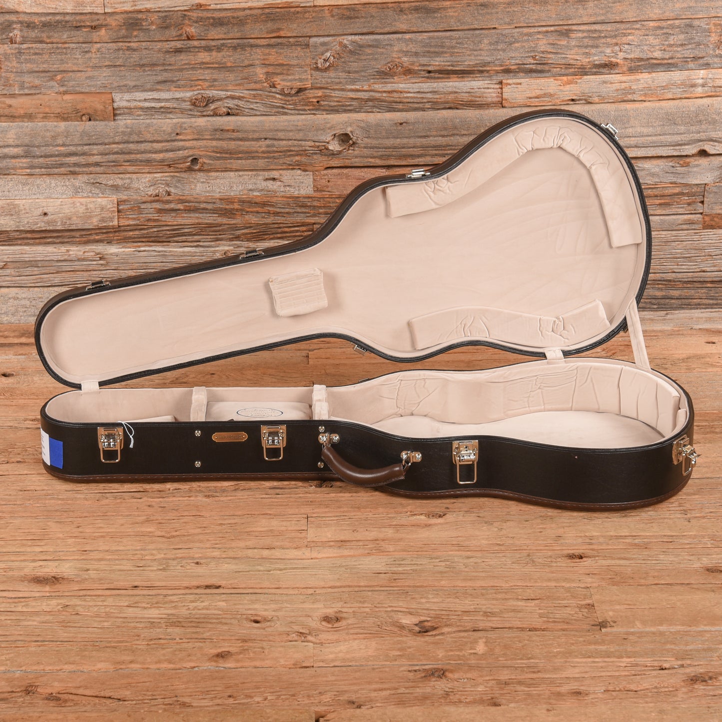Santa Cruz OM Grand Brazilian Rosewood and Moon Spruce Natural Acoustic Guitars