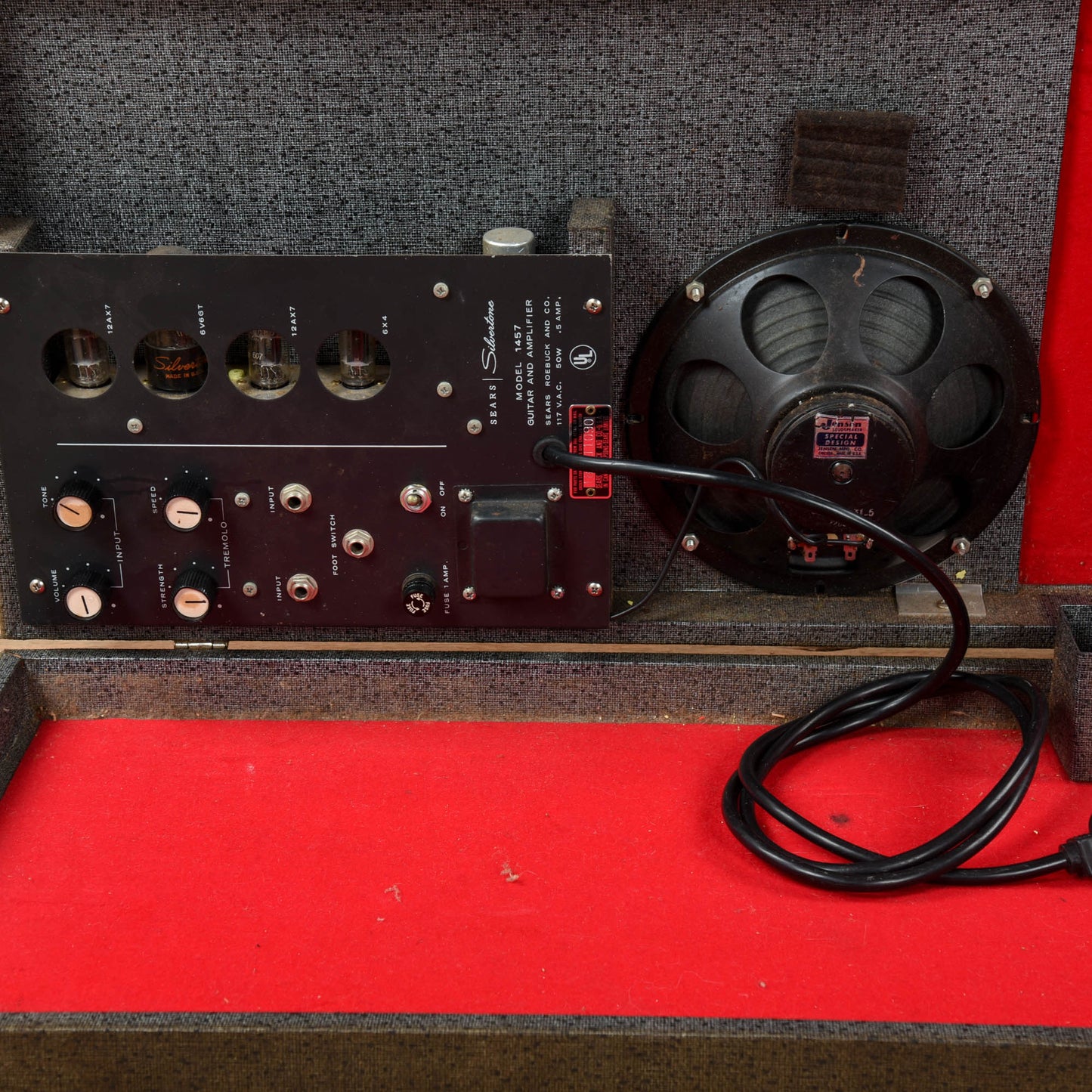 Silvertone 1457 w/ Amp in Case Red Burst 1965 Electric Guitars / Solid Body