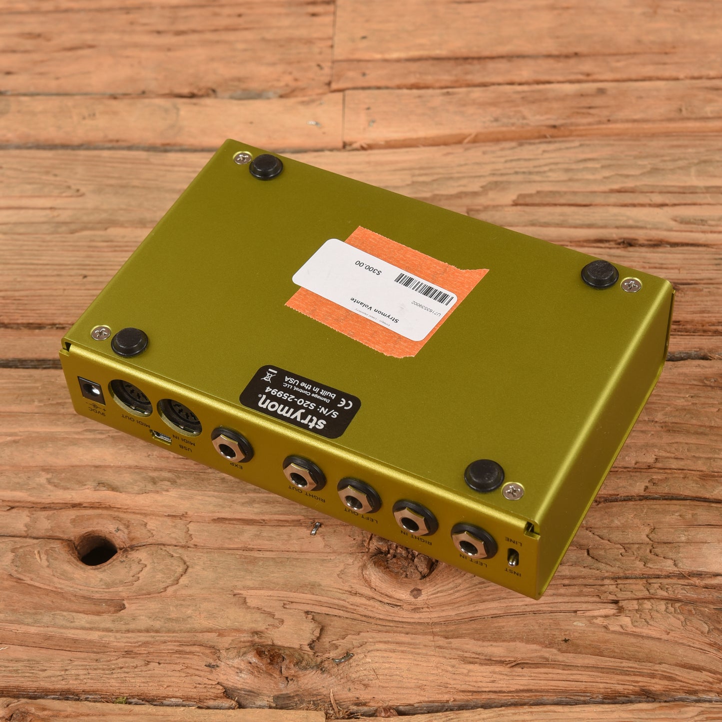 Strymon Volante Effects and Pedals / Delay