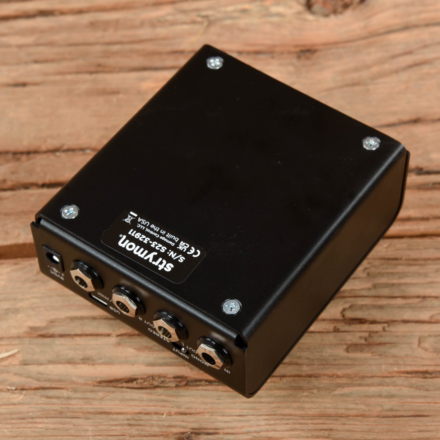 Strymon Flint Reverb and Tremolo Effects and Pedals / Tremolo