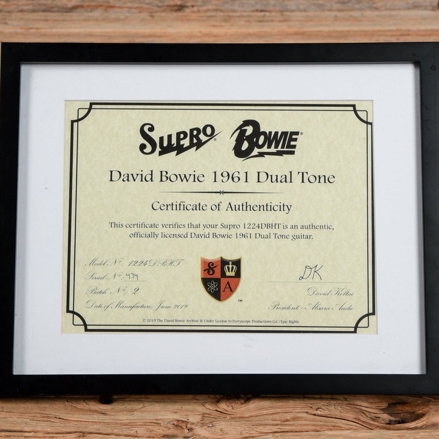 Supro 1224DBHT Limited Edition David Bowie 1961 Dual Tone White 2019 Electric Guitars / Solid Body