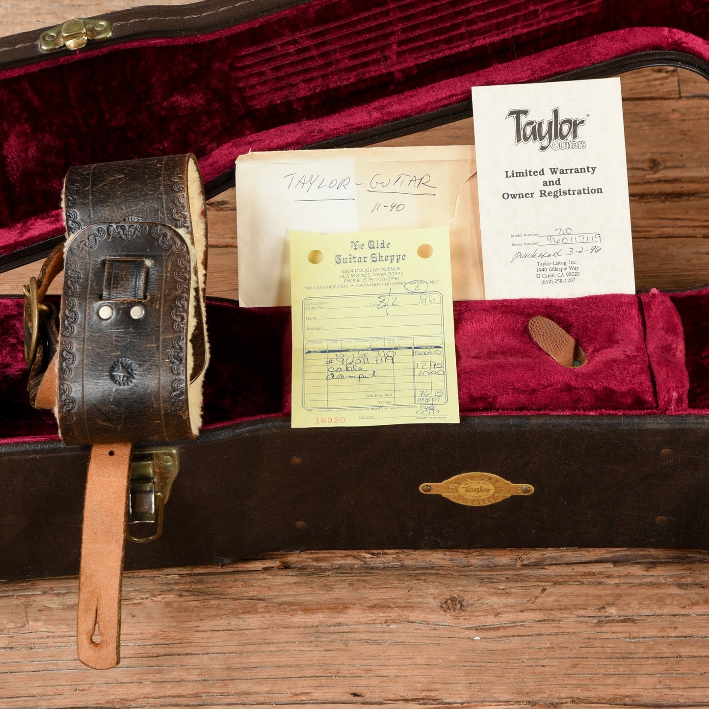 Taylor 710 Natural 1996 Acoustic Guitars / Dreadnought