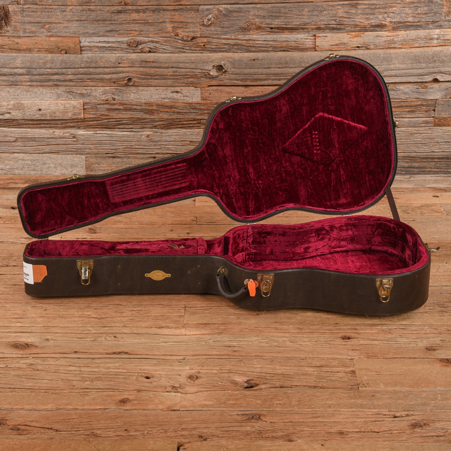 Taylor 450 Acoustic Guitars / OM and Auditorium