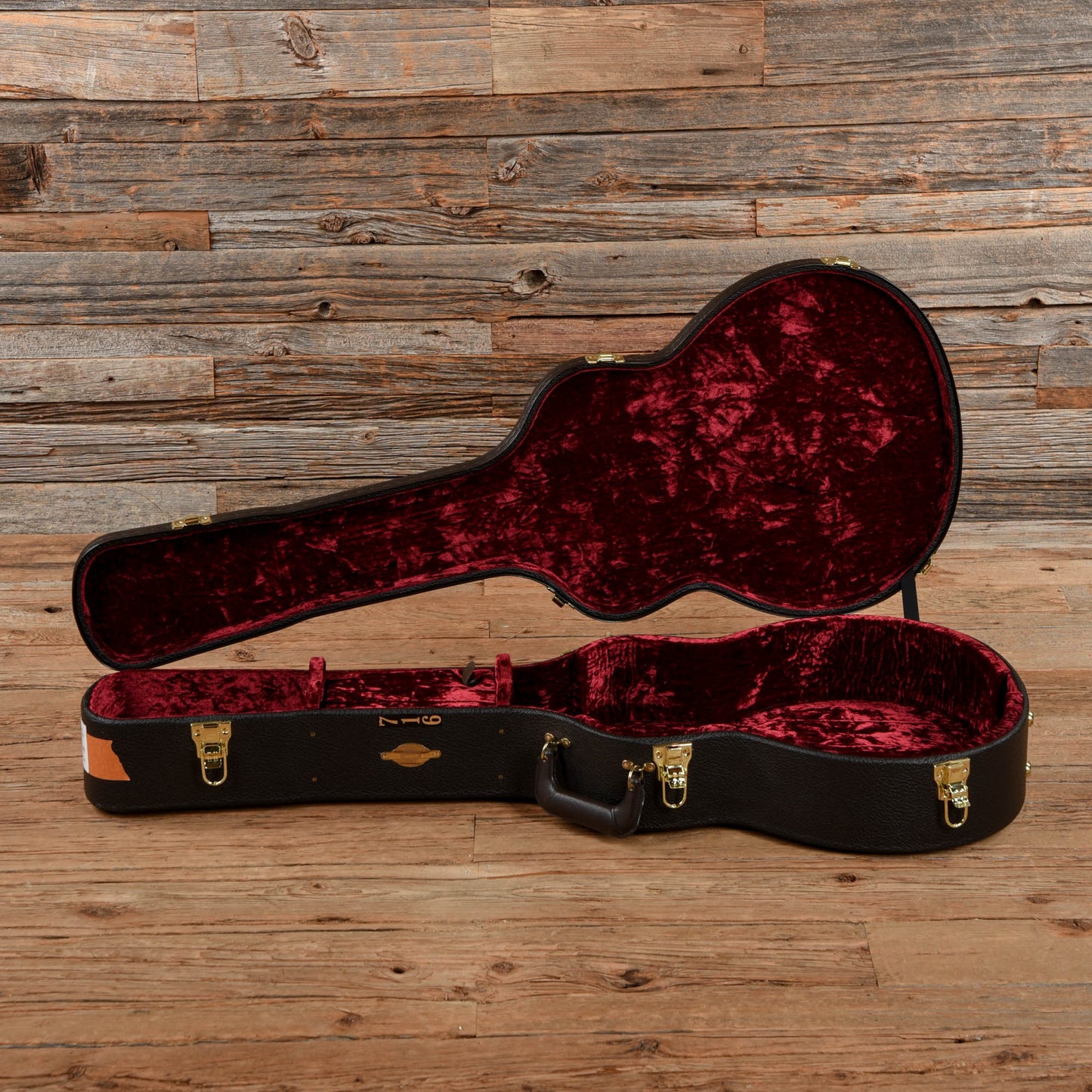 Taylor 716e Natural 2017 Acoustic Guitars / OM and Auditorium