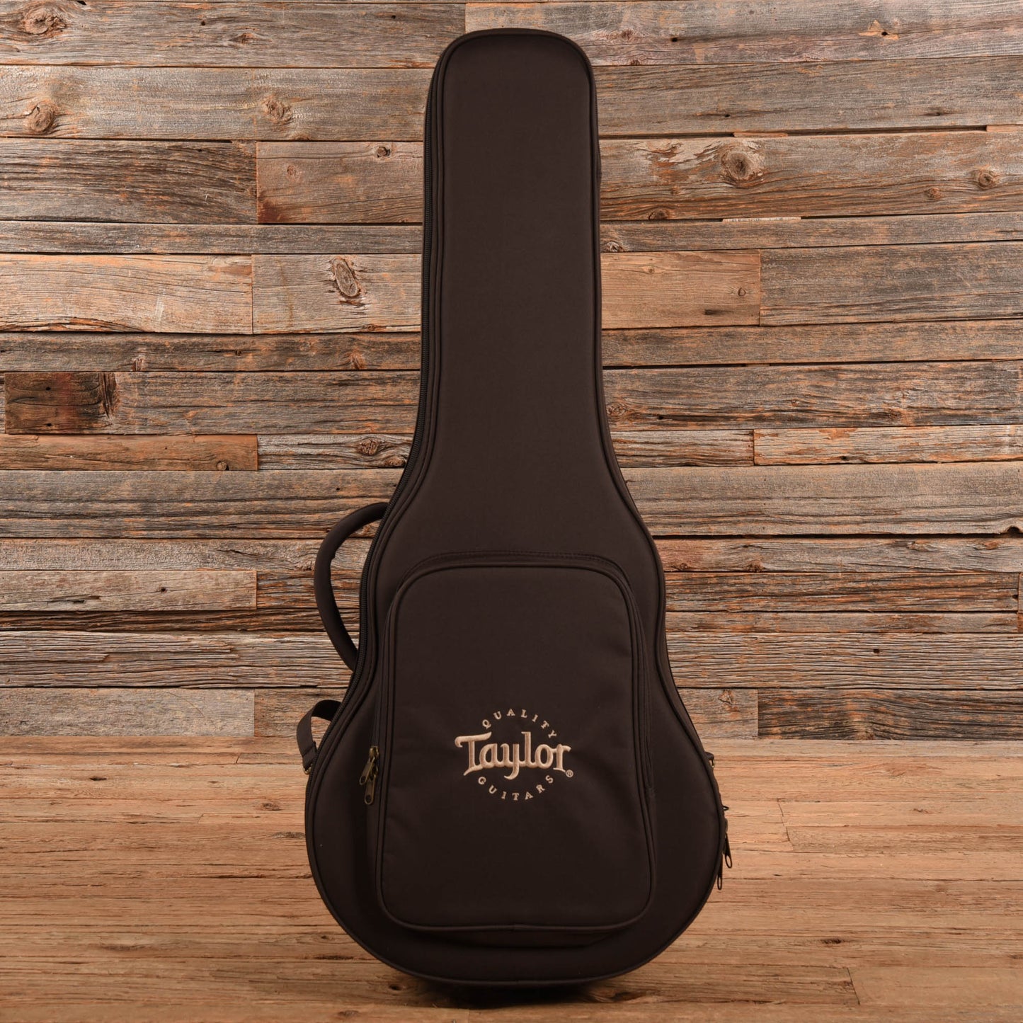 Taylor GT 811e Sitka/Rosewood Natural ES2 Acoustic Guitars / OM and Auditorium