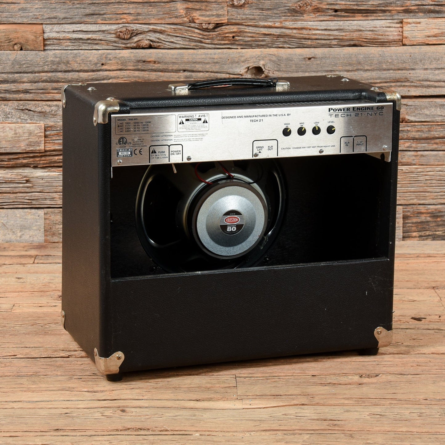 Tech 21 NYC Power Engine 60 Amps / Guitar Cabinets