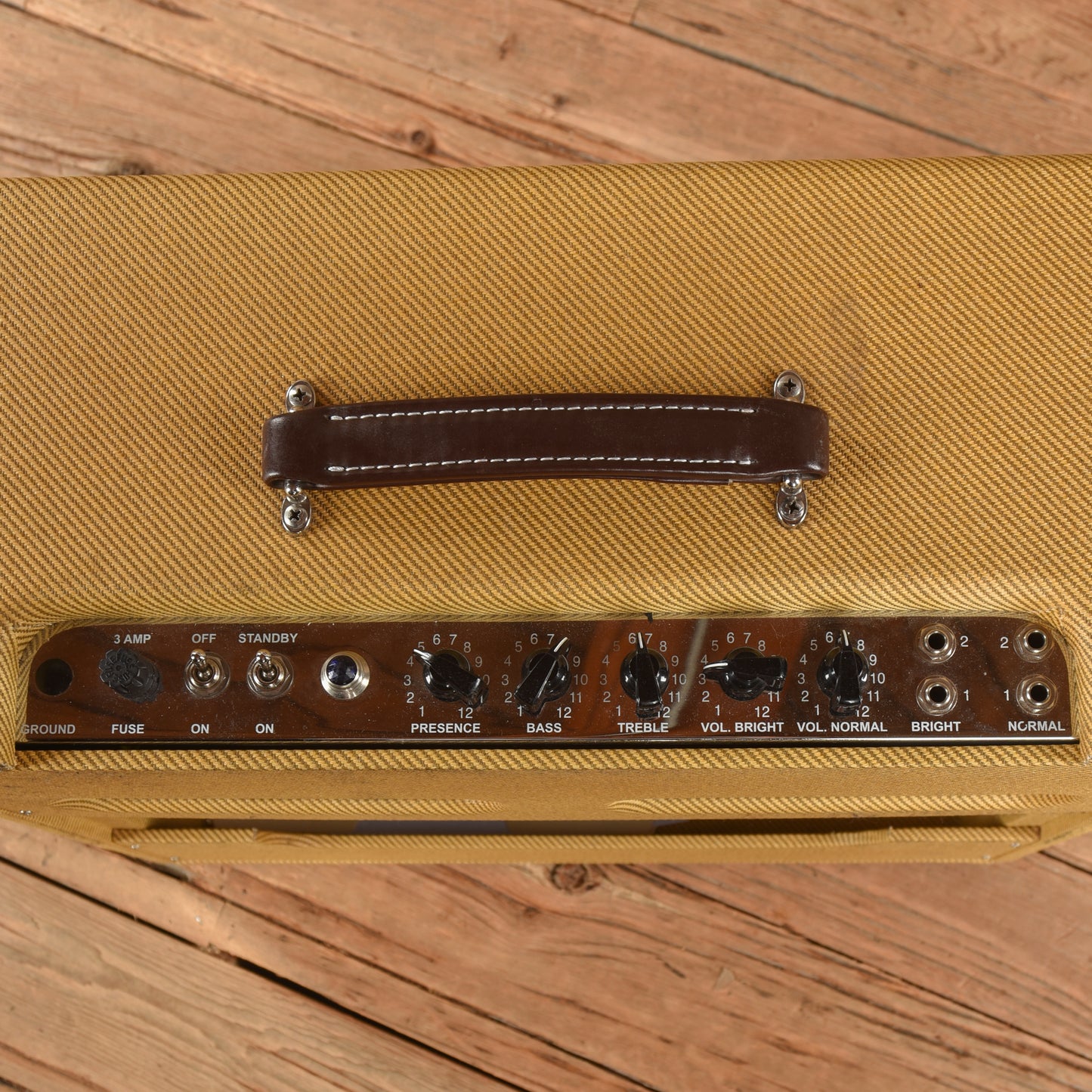 Victoria 35115 35w 1x15 Combo Amps / Guitar Amps / Guitar Cabinets