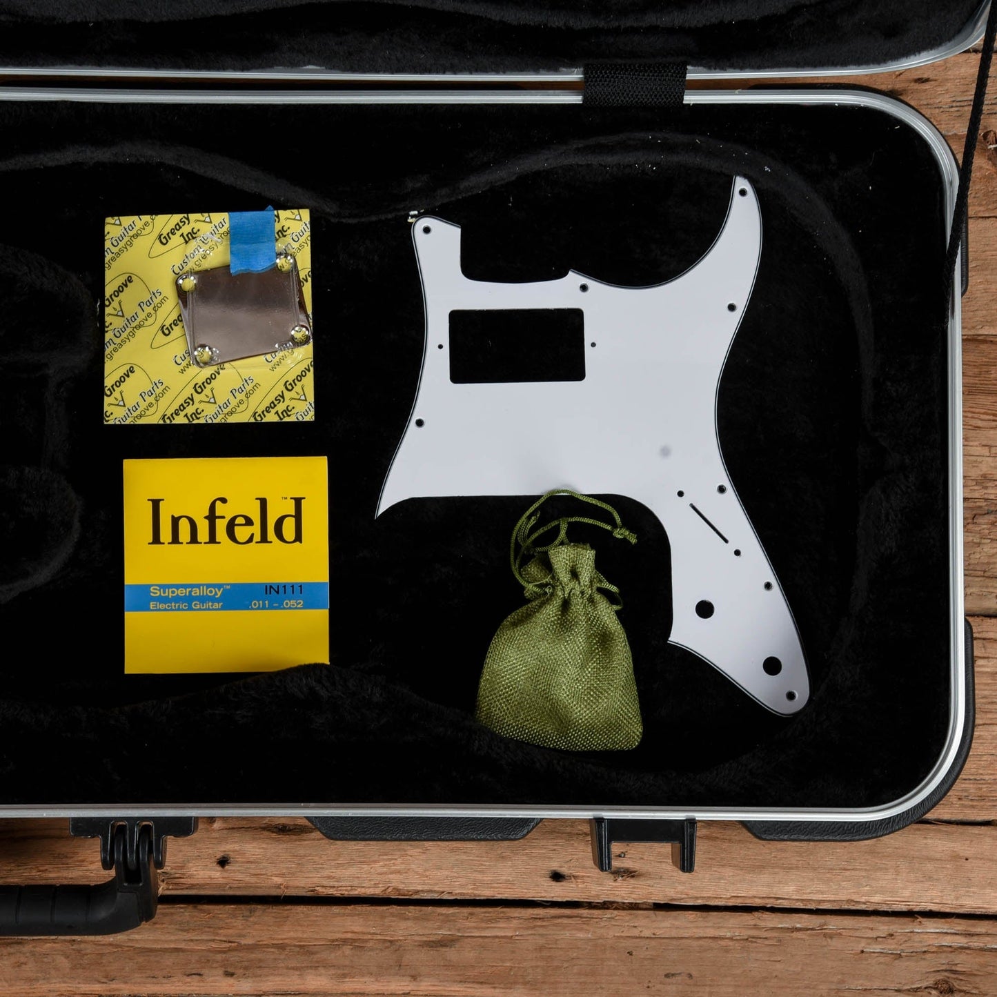 Waterslide Coodercaster Ice Blue Metallic 2022 Electric Guitars / Solid Body