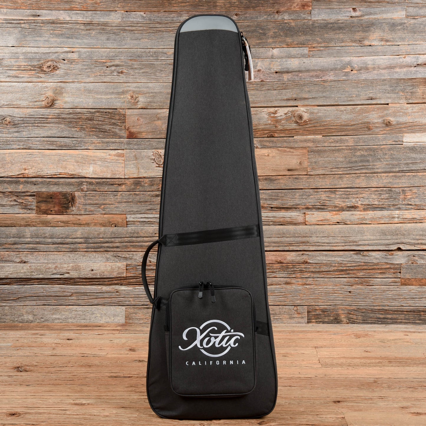 Xotic XJ-1T Surf Green Relic Bass Guitars / 5-String or More