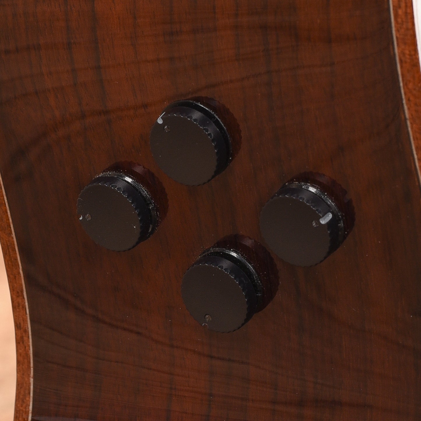 Yamaha AC3R Natural Acoustic Guitars