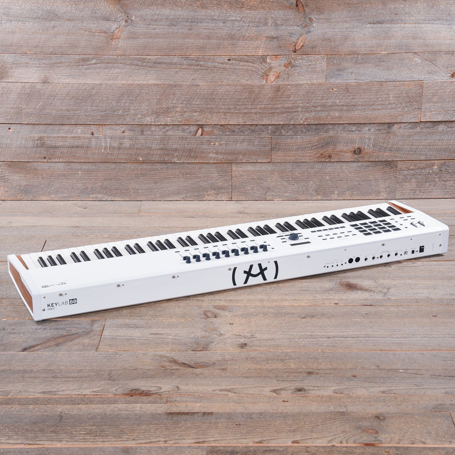 Arturia KeyLab 88 MKII Keyboard Controller Keyboards and Synths / Controllers