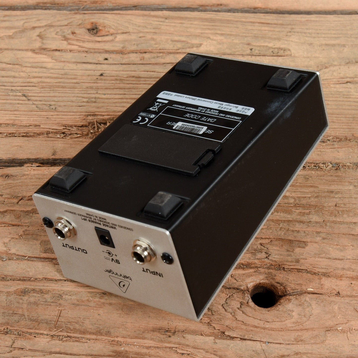 Behringer VP-1 Vintage Phaser Effects and Pedals / Phase Shifters