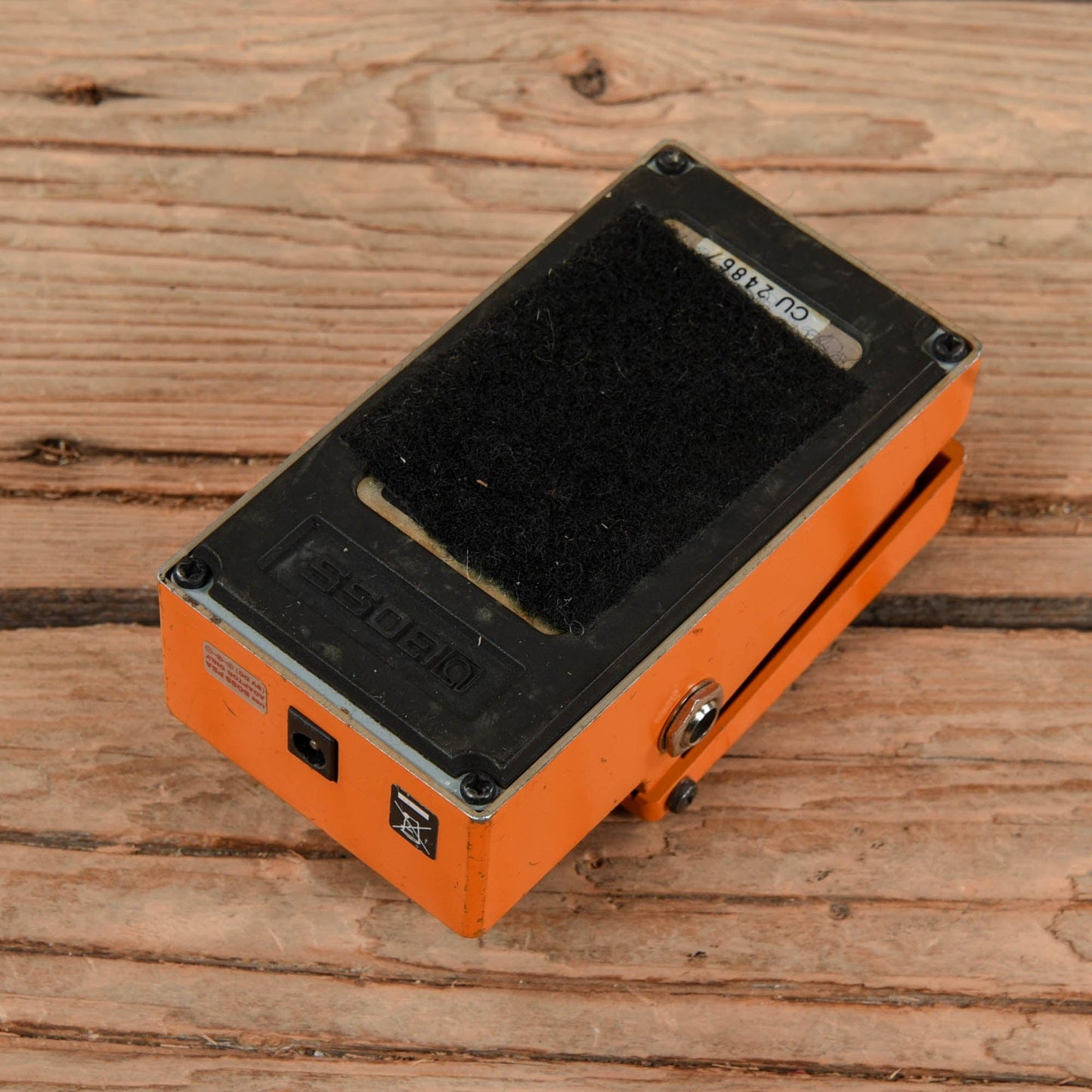 Boss DS-1 Distortion Effects and Pedals / Distortion