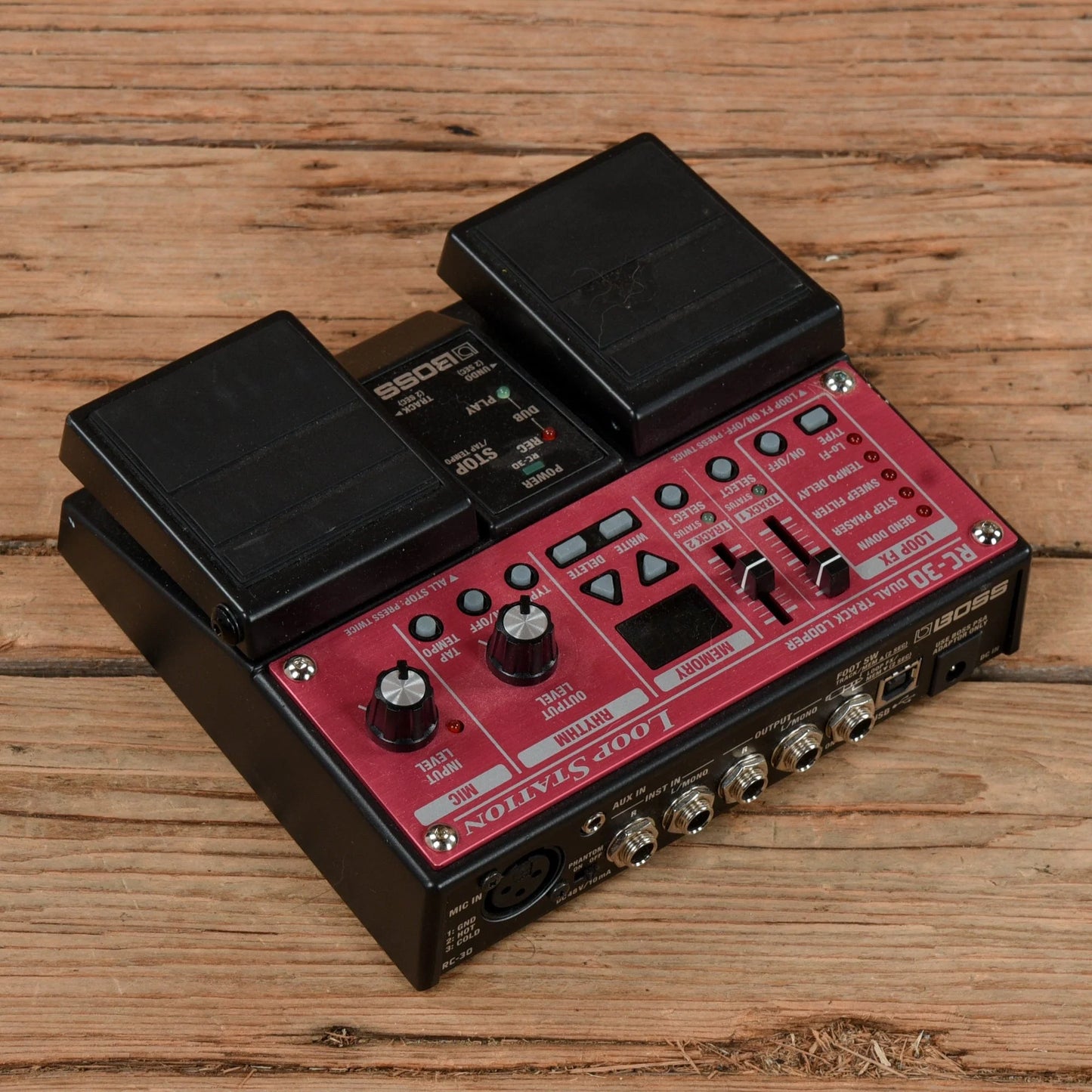 Boss RC-30 Loop Station Effects and Pedals / Loop Pedals and Samplers