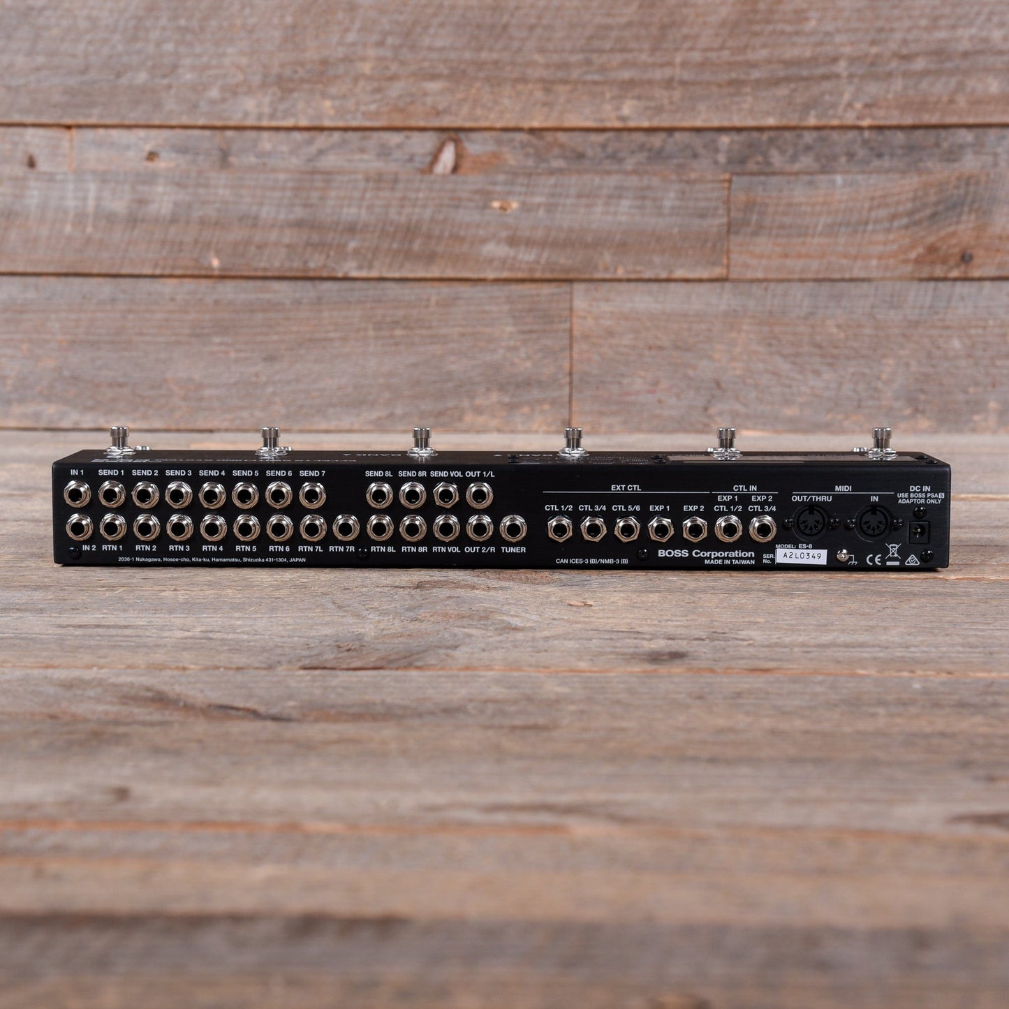 Boss ES-8 Effects Switching System Effects and Pedals / Multi-Effect Unit