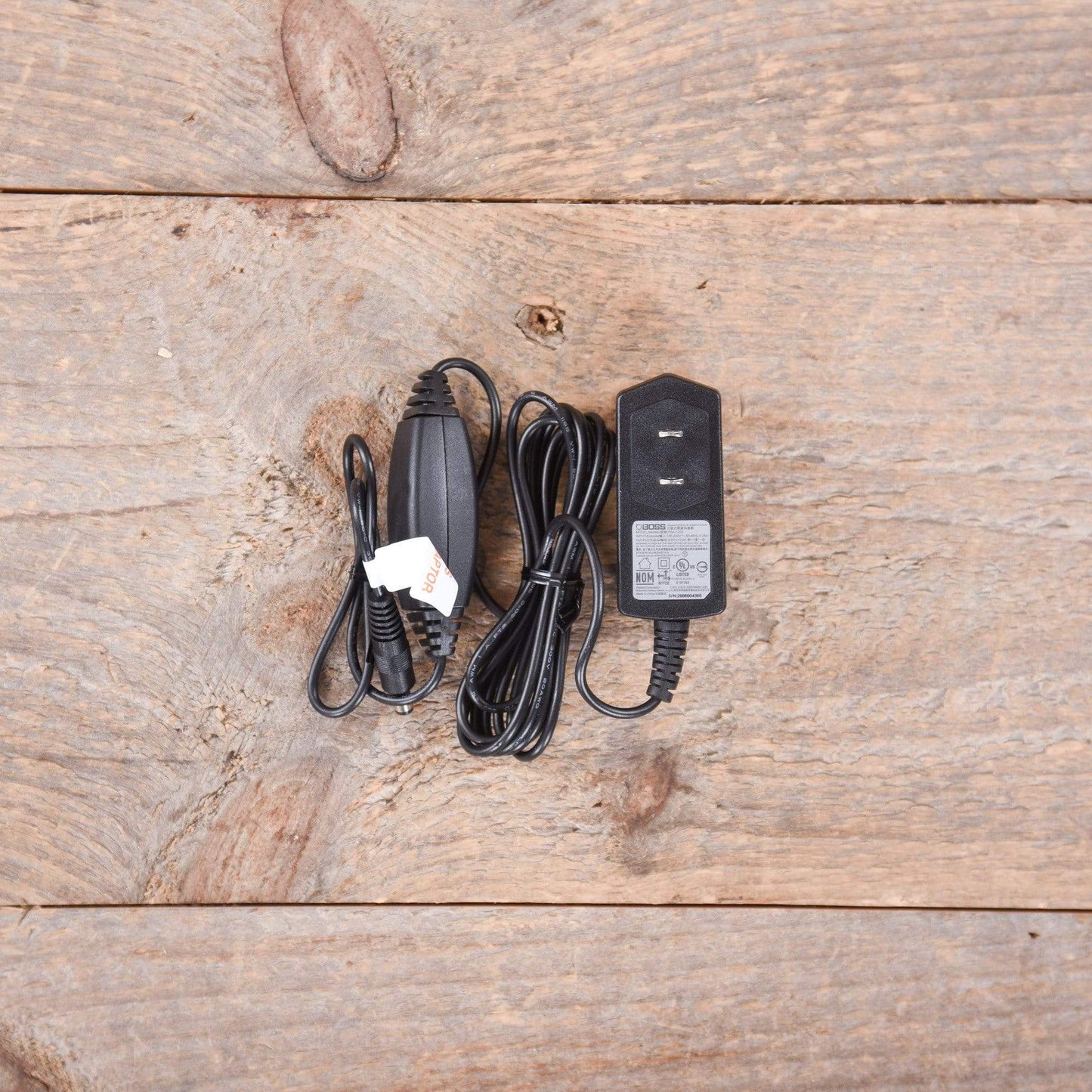 Boss VE-8 Acoustic Singer Effects and Pedals / Multi-Effect Unit