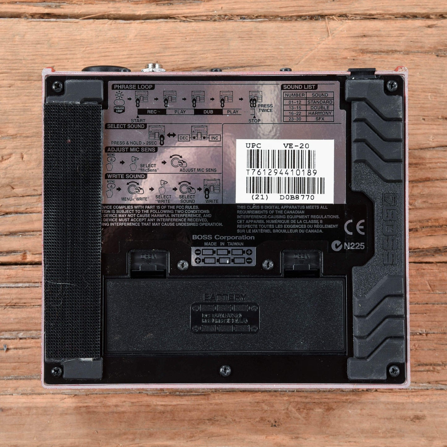 Boss VE-20 Vocal Performer Effects and Pedals / Octave and Pitch