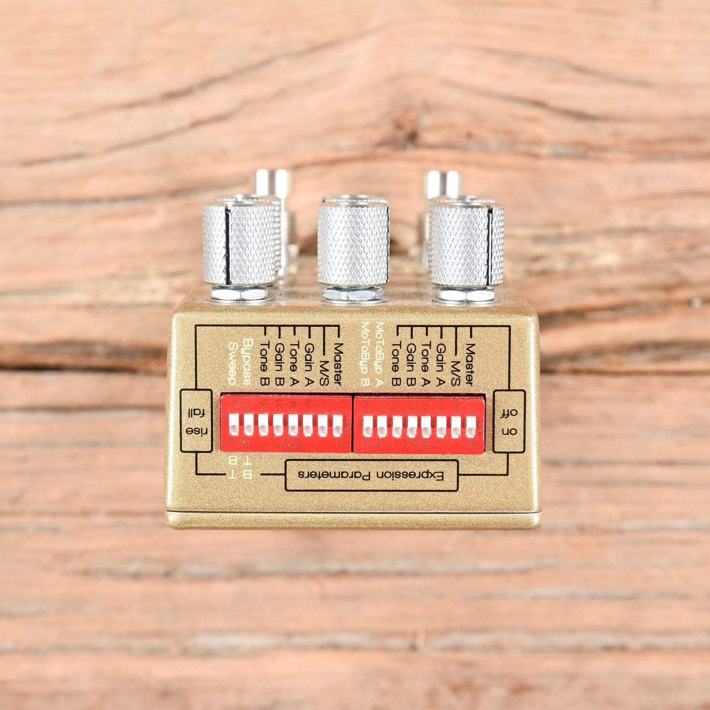 Chase Bliss Brothers Analog Gainstage Effects and Pedals / Overdrive and Boost