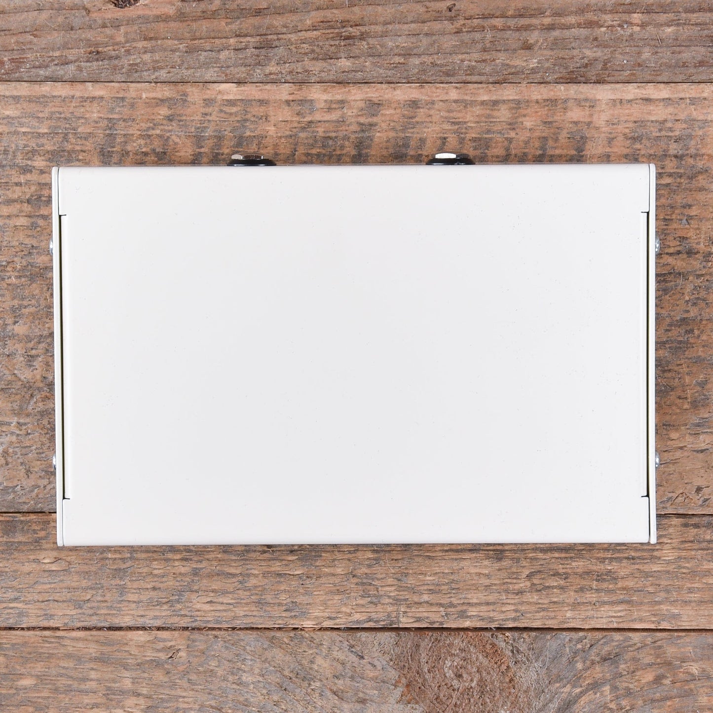 Collision Devices Black Hole Symmetry White Effects and Pedals / Delay