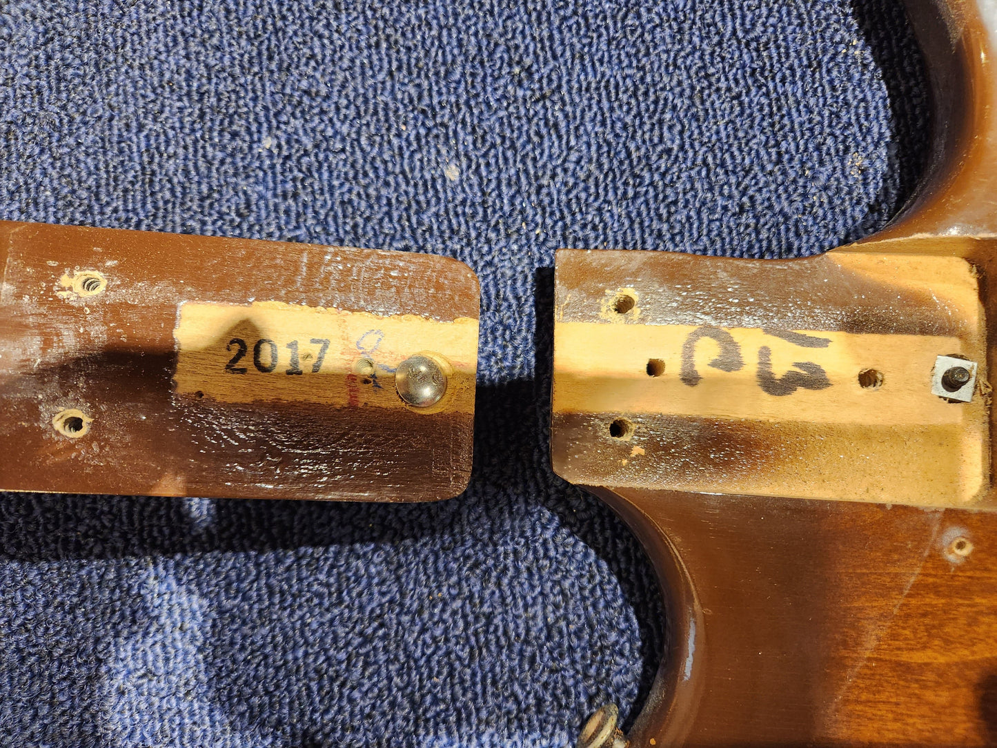 Danelectro Coral Hornet Vincent Bell Signature Sunburst 1967 Electric Guitars / Solid Body