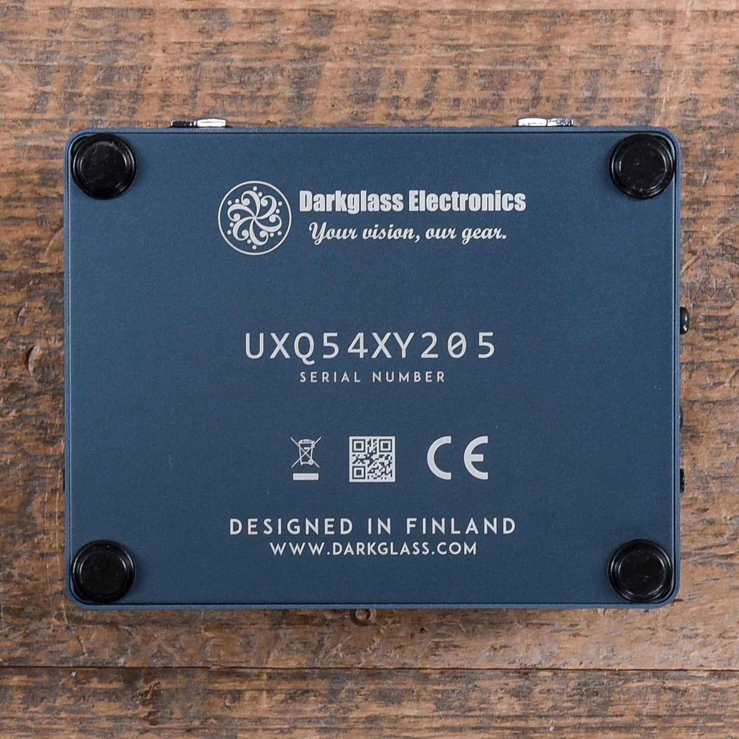 Darkglass Alpha Omega Ultra V2 w/ Aux Input Effects and Pedals / Bass Pedals