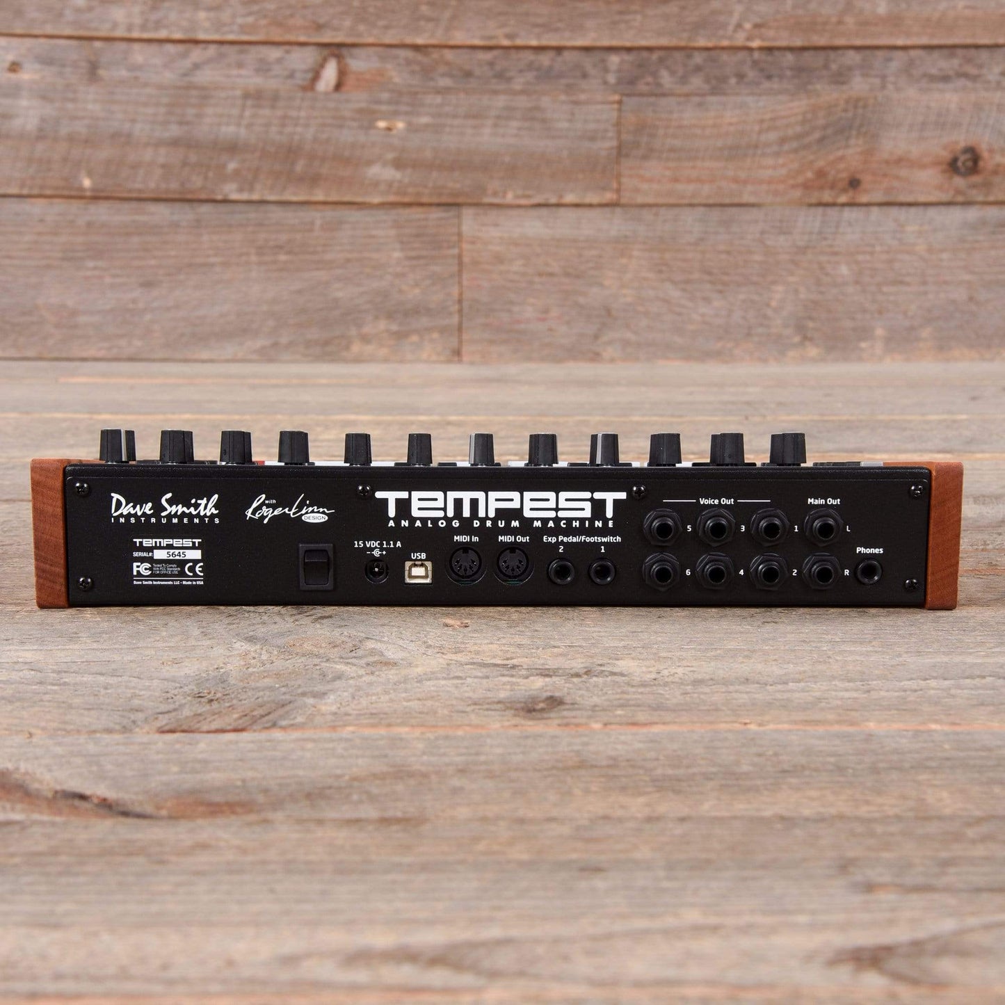 Dave Smith Instruments Tempest Analog Drum Machine Drums and Percussion / Drum Machines and Samplers