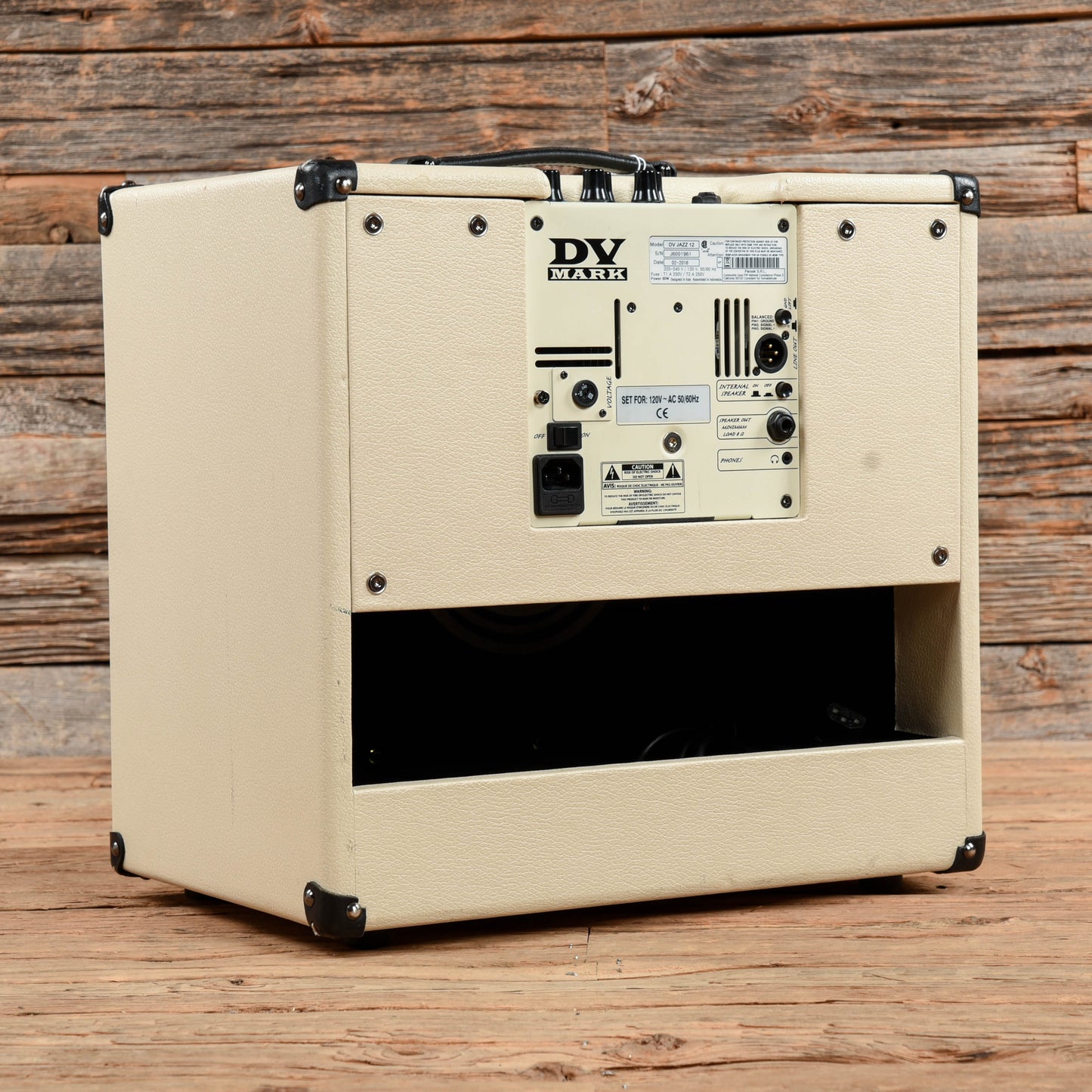 DV Mark Little Jazz Amps / Guitar Cabinets