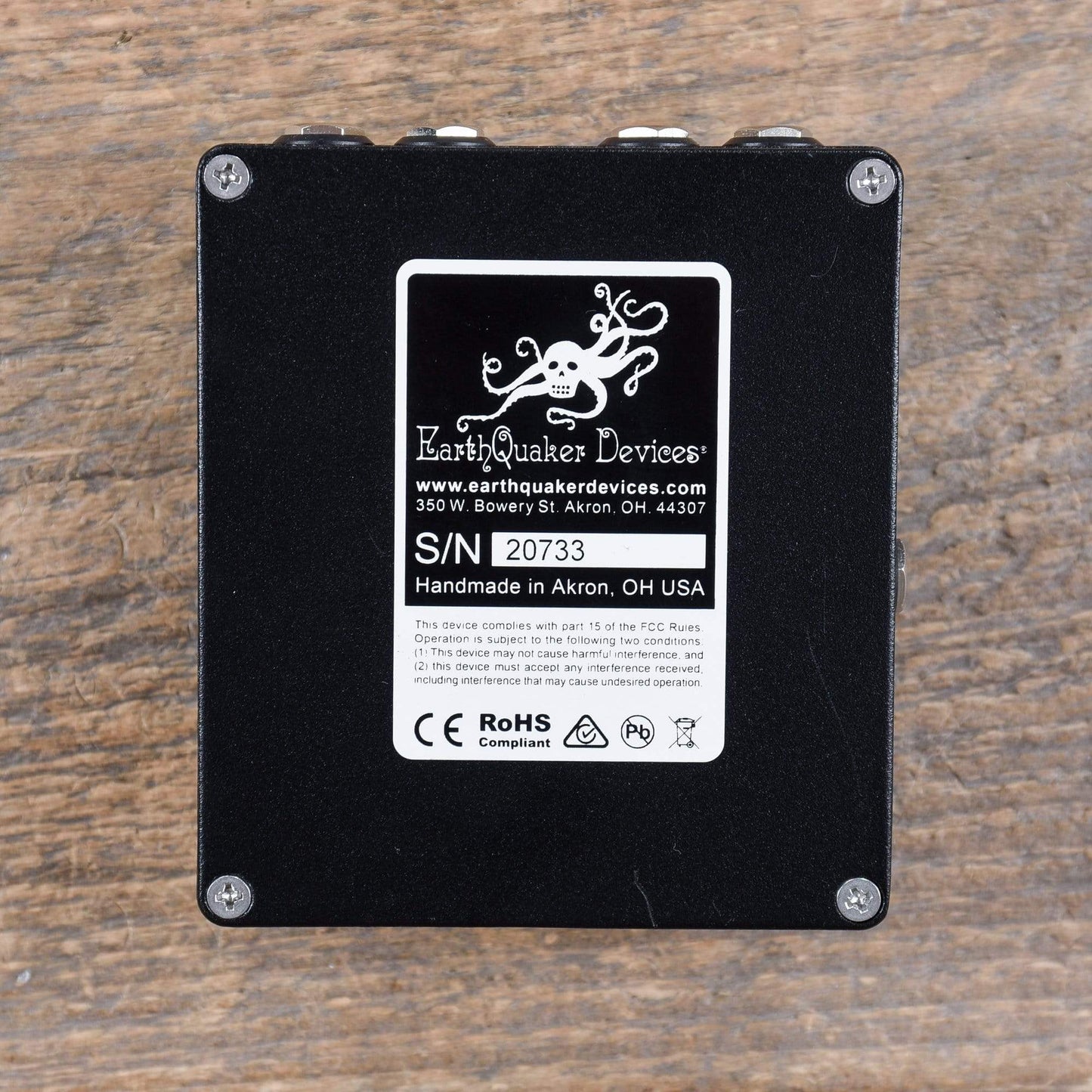 Earthquaker Devices Avalanche Run Stereo Delay & Reverb V2 Mint Green & Black Effects and Pedals / Delay