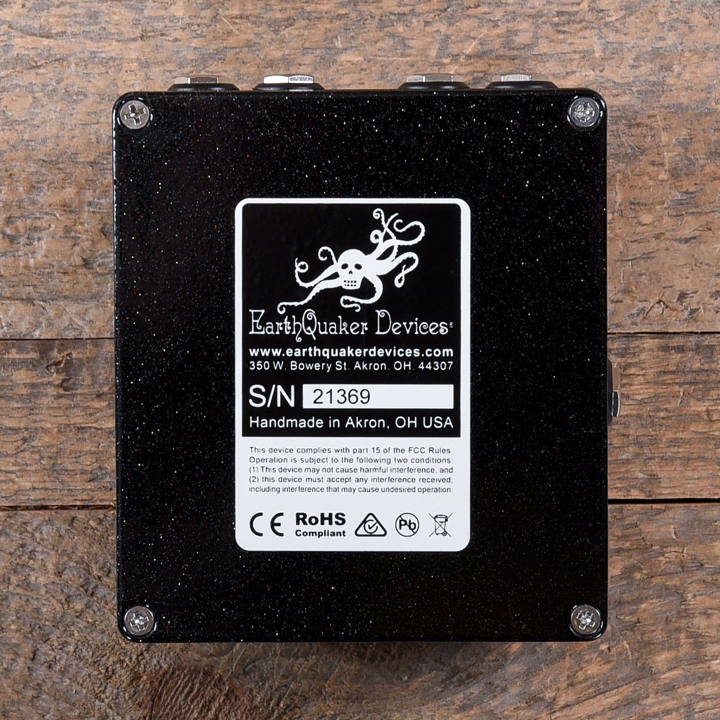 Earthquaker Devices Avalanche Run v2 Stereo Delay and Reverb Black/White Effects and Pedals / Delay