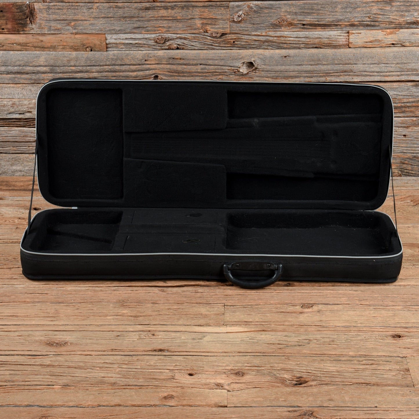 Epiphone Les Paul Studio Alpine White 2009 Electric Guitars / Solid Body