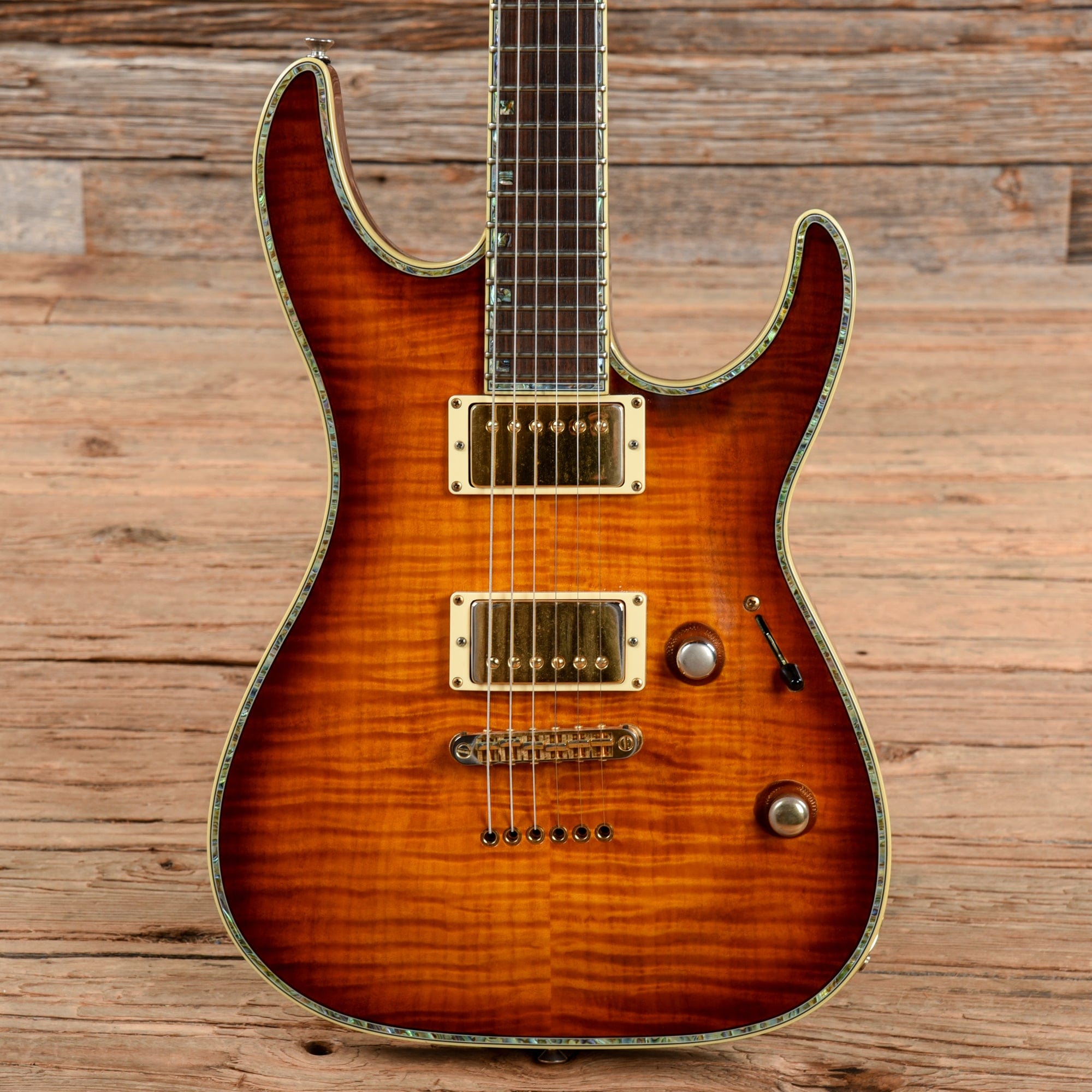 ESP LTD H 1000 Deluxe Sunburst 2002 Chicago Music Exchange ESP LTD H 1000 Deluxe Sunburst 2002 Chicago Music Exchange