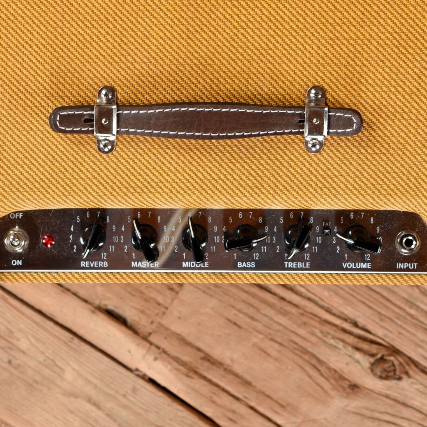 Fender Limited Edition Blues Junior Lacquered Tweed Amps / Guitar Cabinets