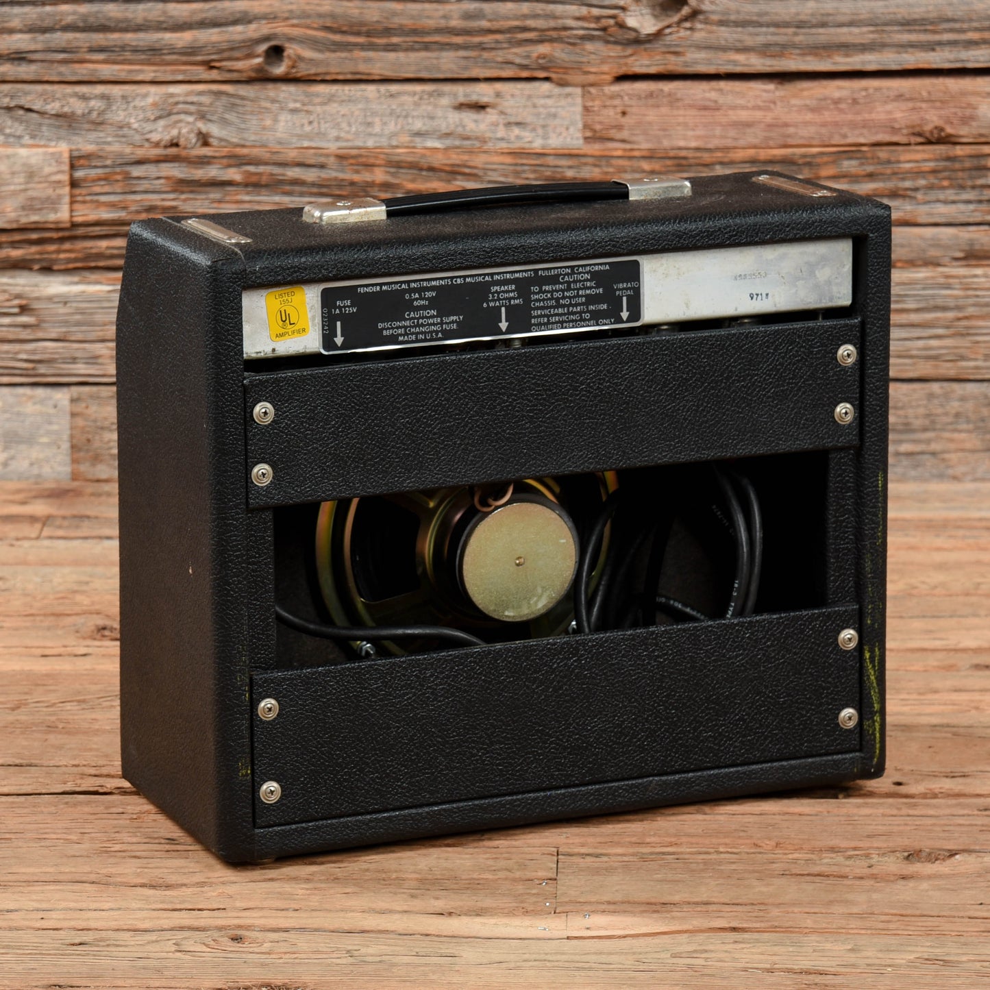 Fender Vibro Champ 1978 Amps / Guitar Cabinets