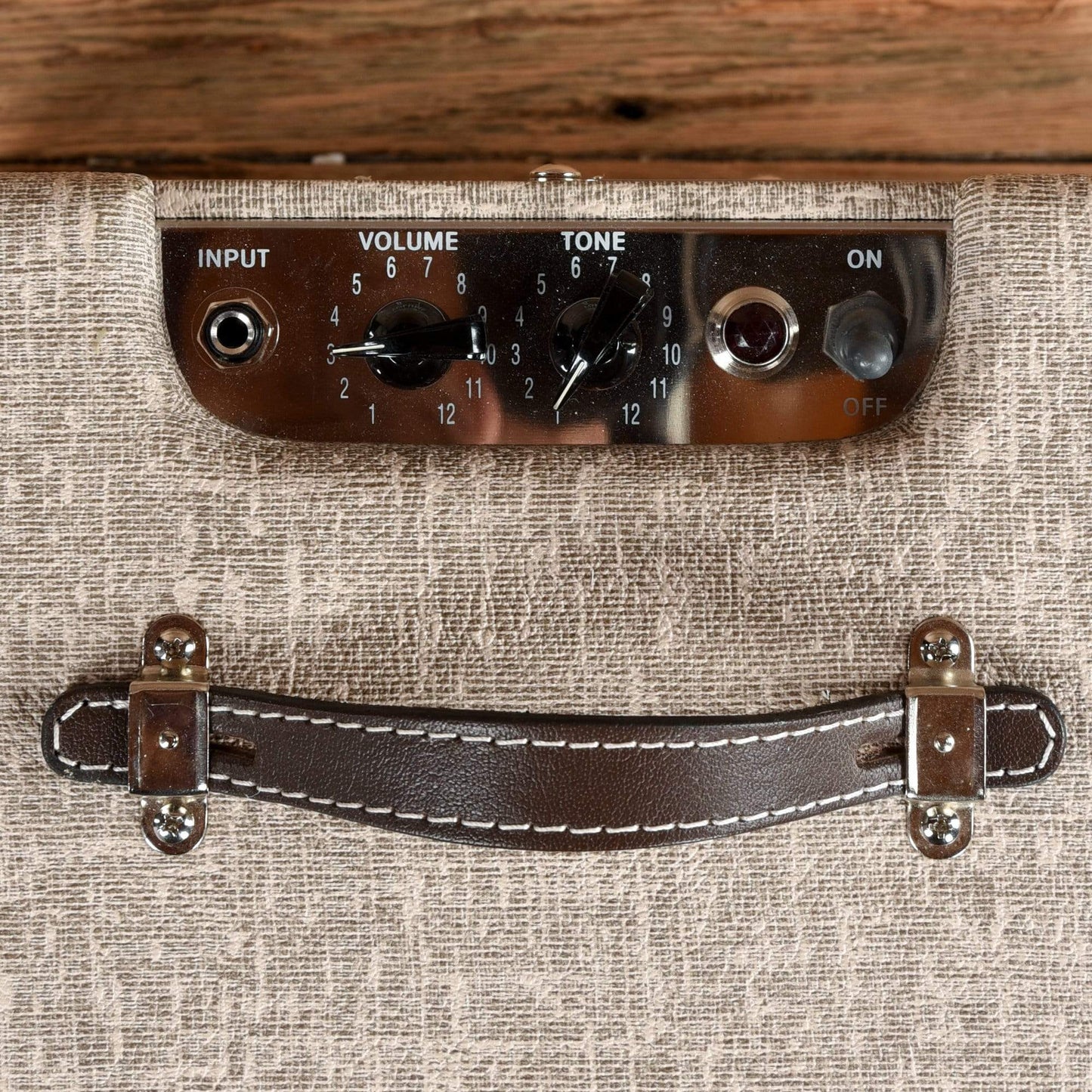 Fender Pro Junior IV FSR Limited Edition 15-Watt 1x10" Guitar Combo Fawn 2019 Amps / Guitar Combos