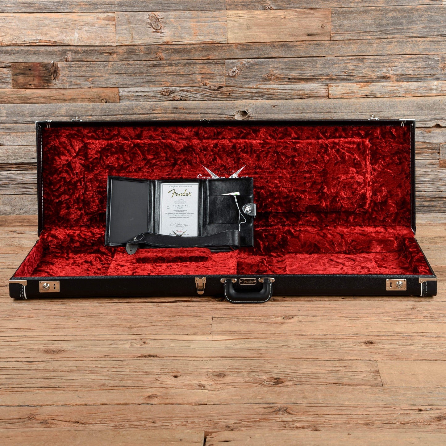 Fender Custom Shop 1961 Jazz Bass Heavy Relic Aged Olympic White 2019 Bass Guitars / 4-String