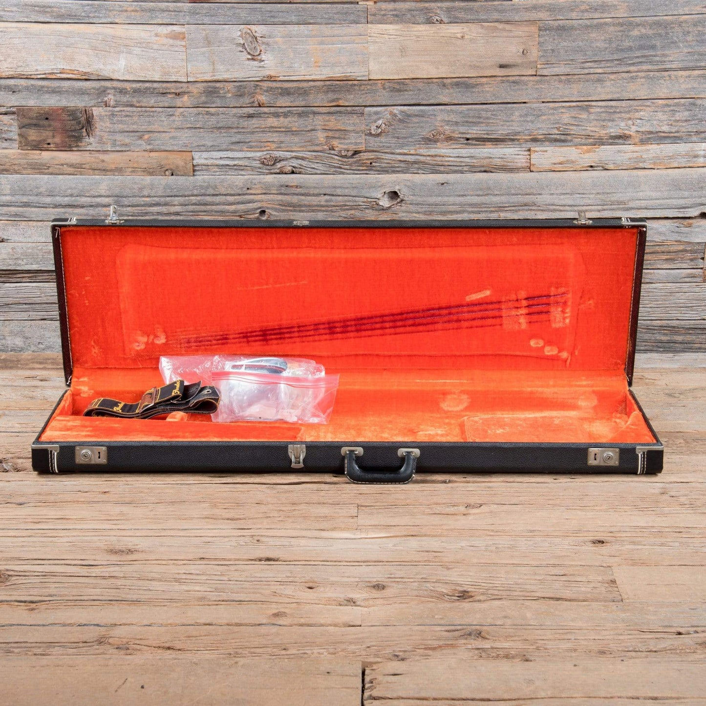 Fender Jazz Bass Black 1977 Bass Guitars / 4-String